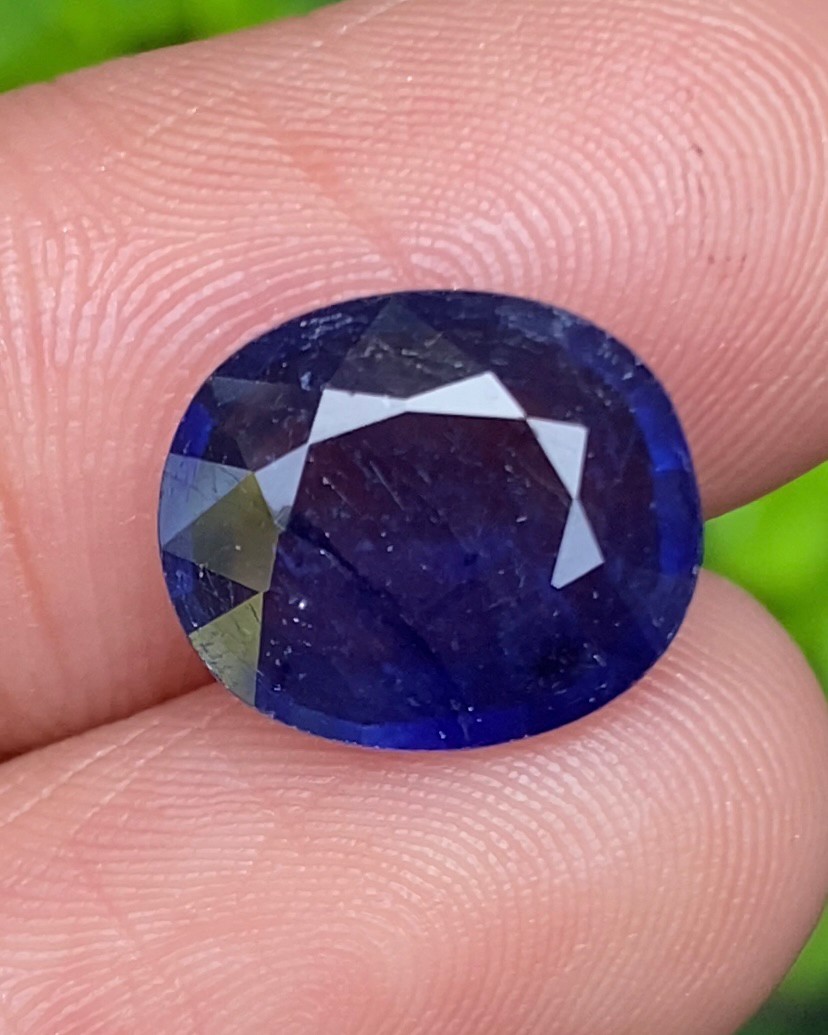 ไพลิน (Blue Sapphire) 5.09 กะรัต (Cts.) พลอยแท้ อัญมณีมงคลประจําวันเกิด เครื่องประดับพลอย