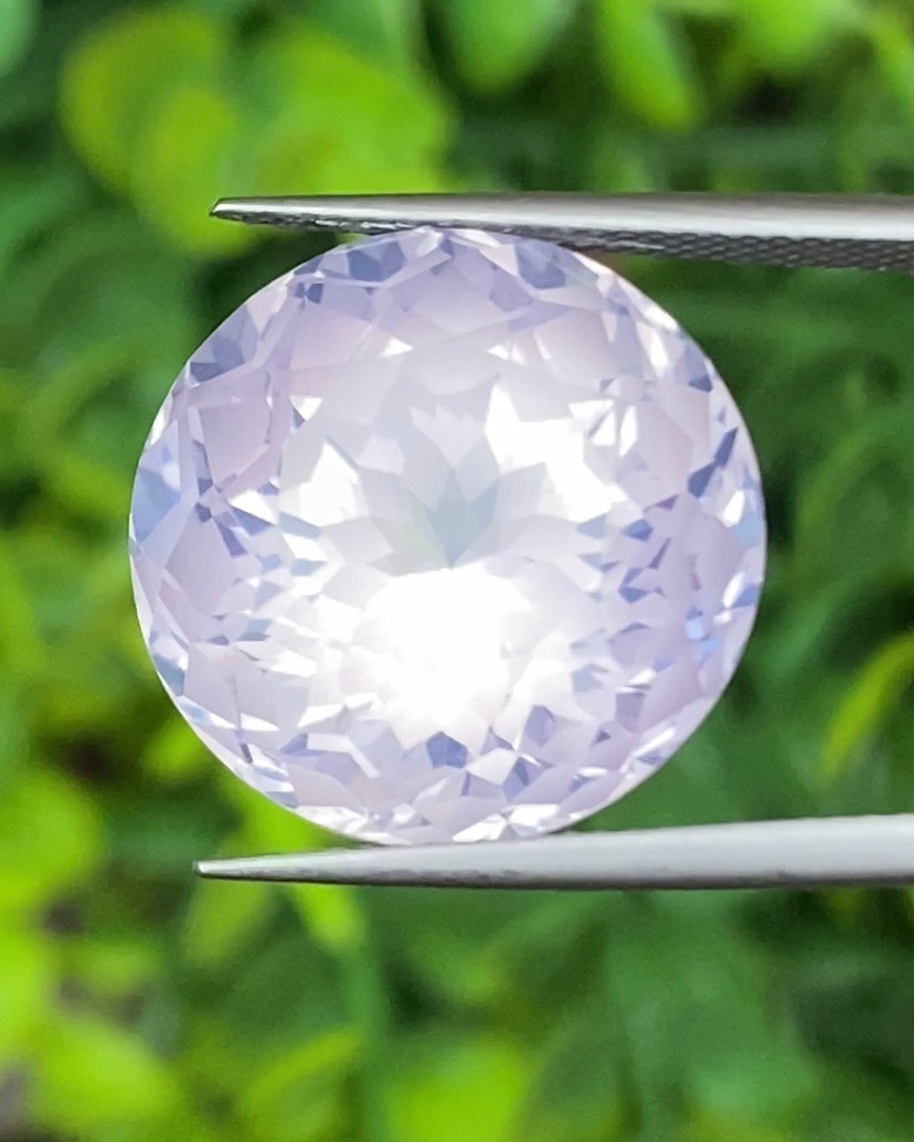 พลอย ลาเวนเดอร์ ควอตซ์ Lavender Quartz 18.86 กะรัต (Cts.) พลอยแท้ อัญมณีมงคลประจําวันเกิด เครื่องประดับพลอย
