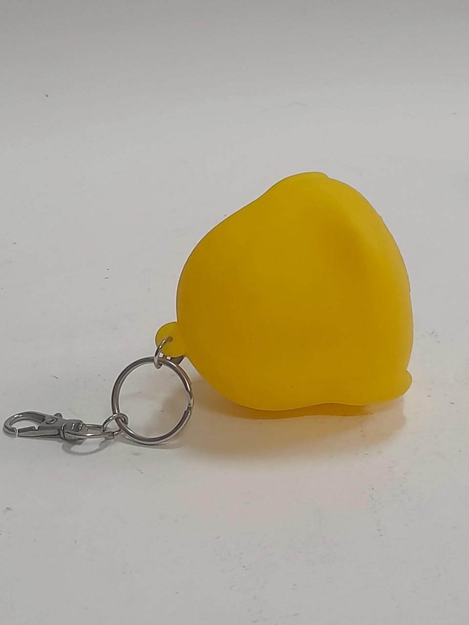 มีหลายภาพ ของสะสม พวงกุญแจเป็ด ขนาดตามภาพ