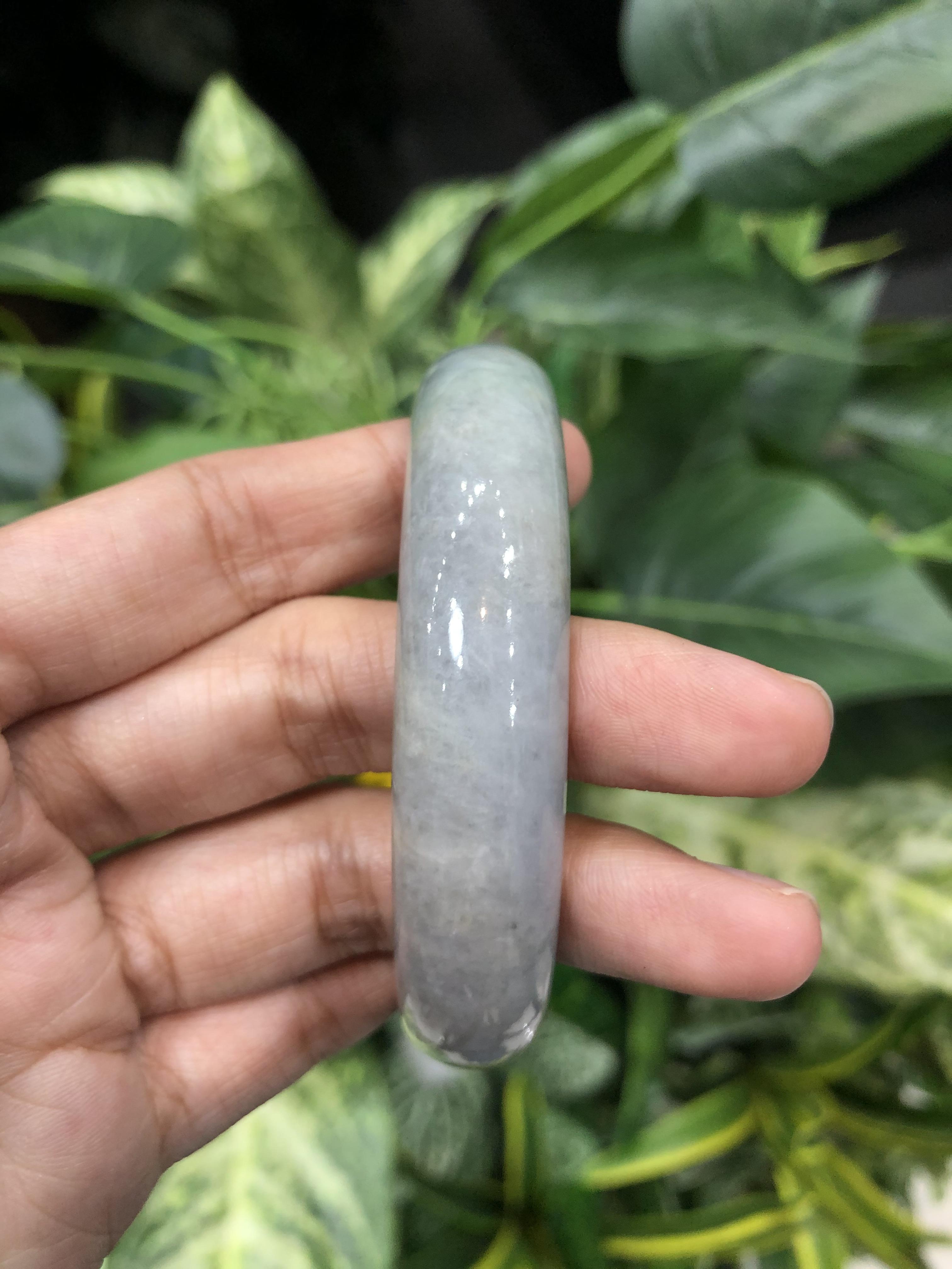 J05C0111 หยก พม่า แท้ Jade กำไลหยก 58.4 มม (Jade bracelet) พม่า (Myanmar)