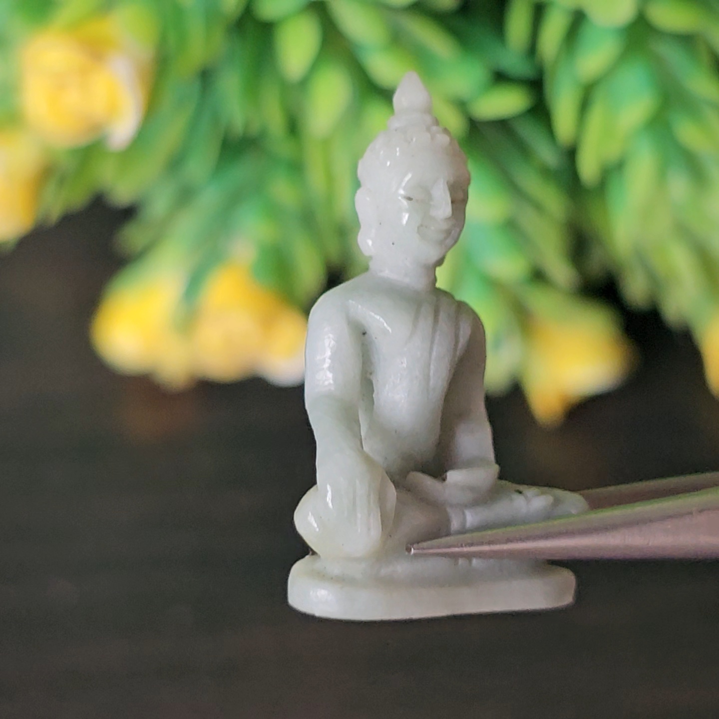 หยก แกะสลัก รูป พระ (Burmese jadeite) 20.87 กะรัต (cts.) หยก พม่า แท้