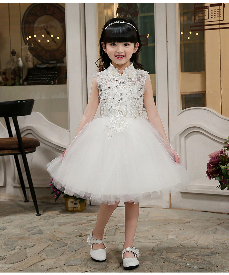 Pre-order ชุดราตรีเด็ก ชุดออกงาน ชุดกระโปรง แขนกุด คอจีน แต่งดอก แต่งเพชรช่วงอก กระโปรงตาข่าย ซิปหลัง