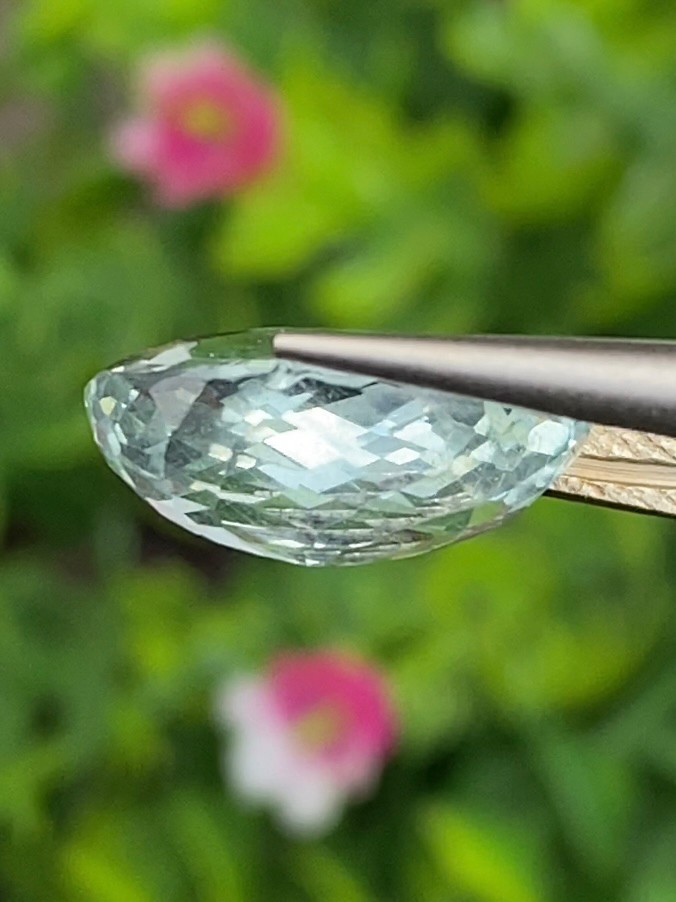 พลอย อความารีน Aquamarine 6.06 กะรัต (Cts.) พลอยแท้ อัญมณีมงคลประจําวันเกิด เครื่องประดับพลอย
