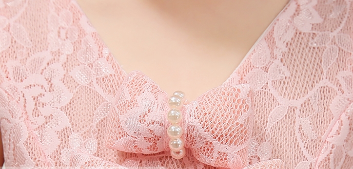 Pre-order ชุดราตรีเด็ก ชุดออกงาน ชุดกระโปรงสไตล์เจ้าหญิง แขนกุด คอวี ผ้าลูกไม้ทั้งตัว แต่งโบว์ด้านหน้า มีซิปหลัง