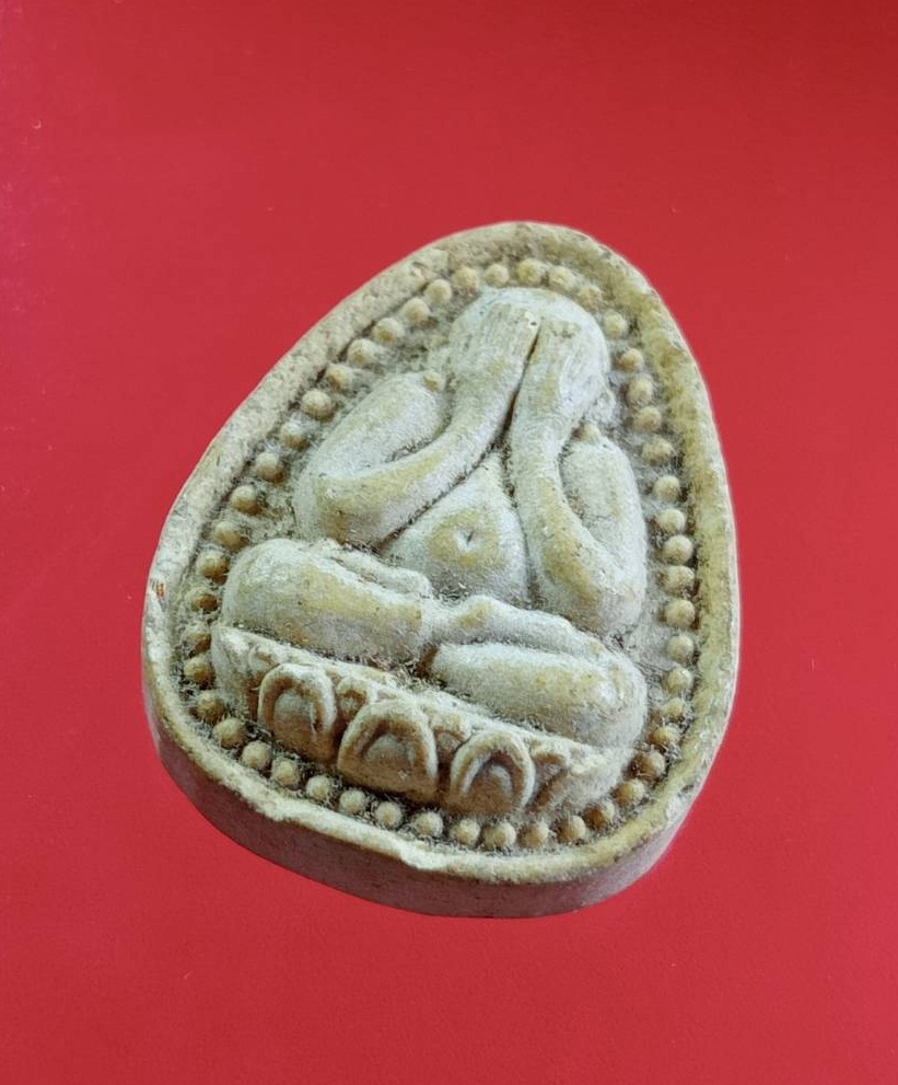 ผ3365 พระผง พระปิดตา ซุ้มไข่ปลา ไม่ทราบที่