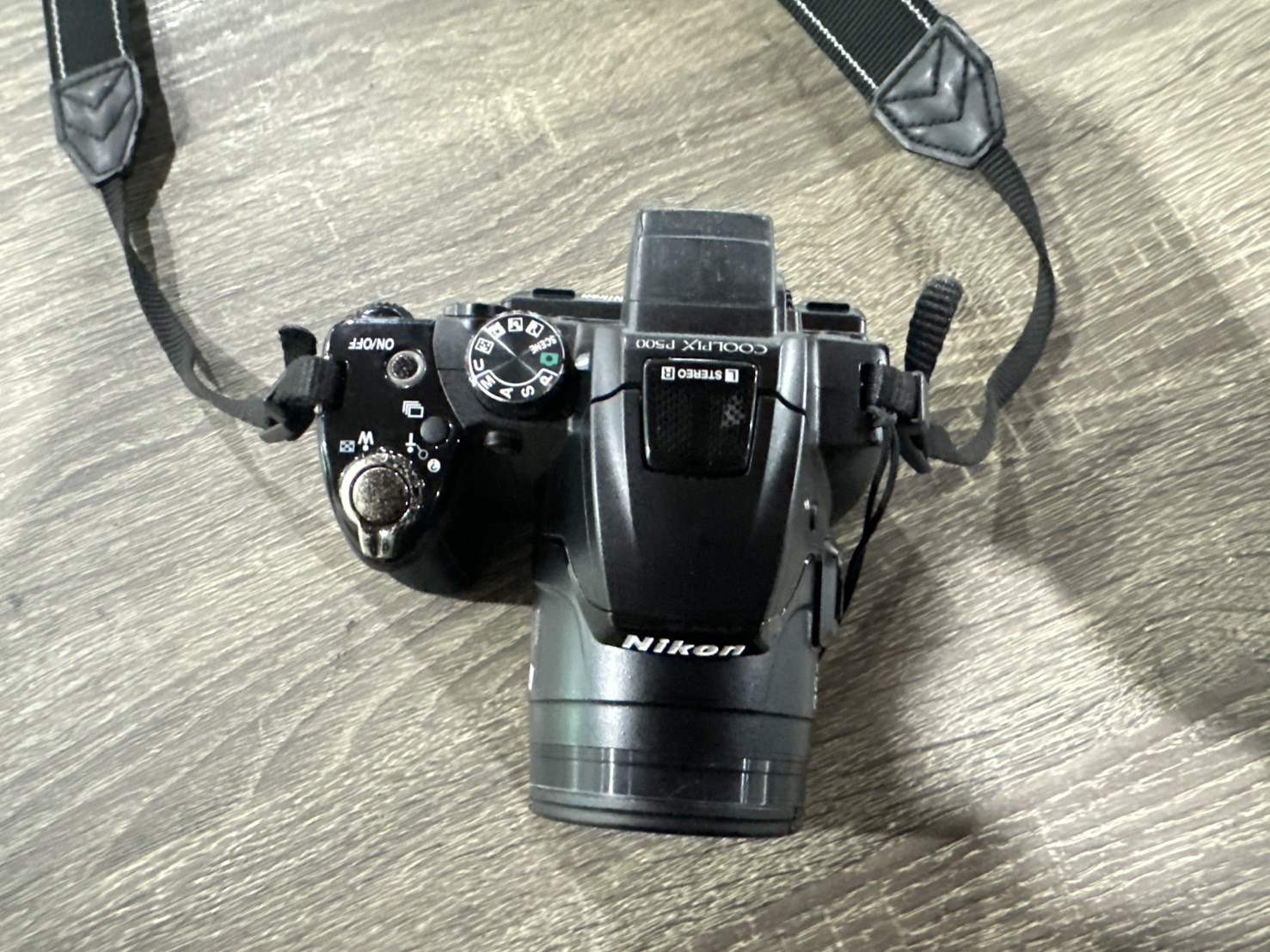 Camera Nikon Coolpix P500 + กระเป๋า *** แบตเสื่อม ปุ่มรวน