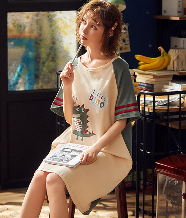 🔥พร้อมส่ง🔥ชุดนอนกระโปรง ชุดนอนน่ารัก เดรสคอตตอนนุ่มนิ่มมีน้ำหนัก ใส่ได้บ่อยค่ะ (CT105-1)