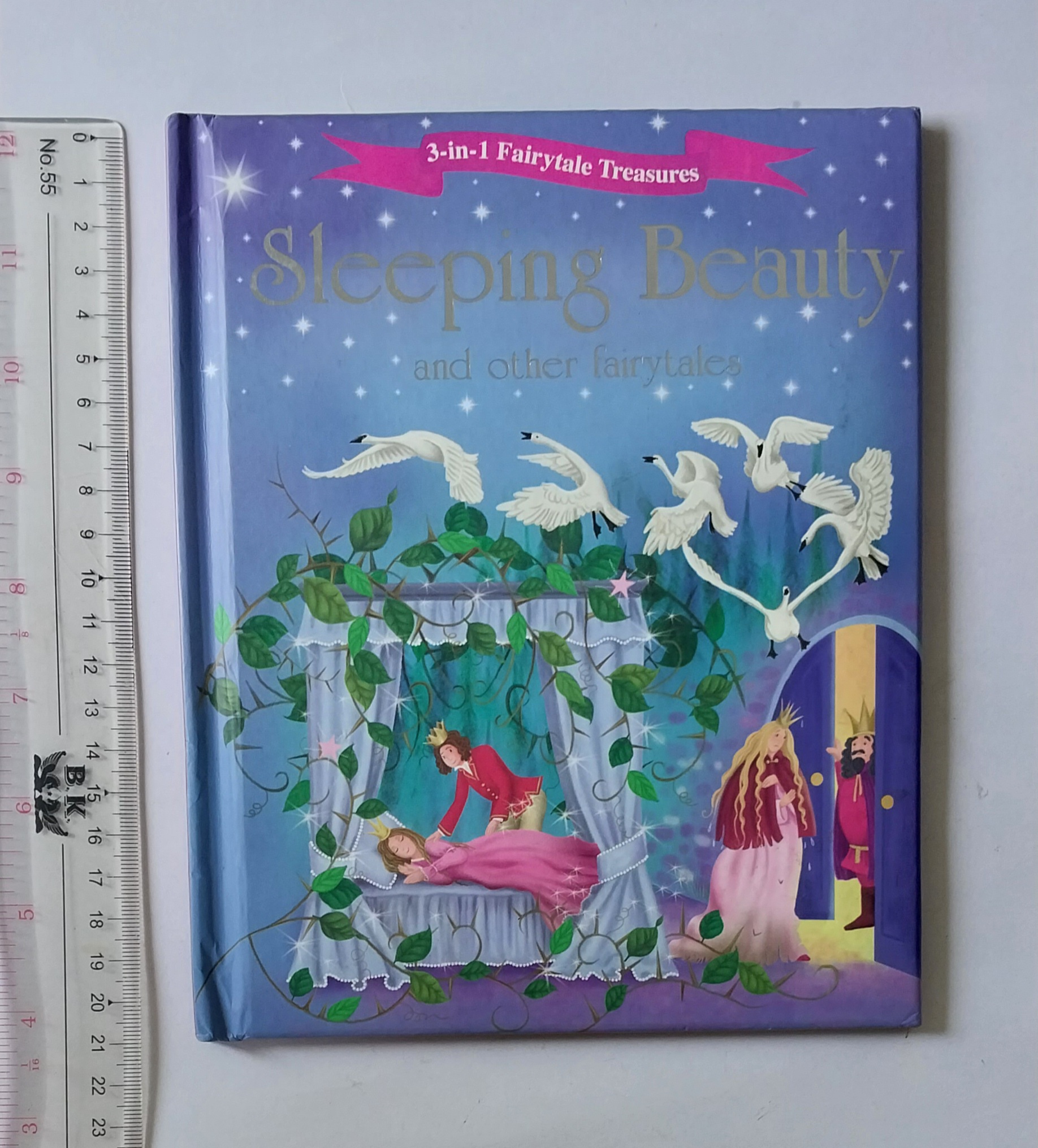 มีหลายภาพ, เจ้าหญิงนิทรา,หนังสือนิทานปกแข็งภาษาอังกฤษ ขนาด 21 ซม. ,3 in 1 Fairy Tale Treasures,Sleeping Beauty and other fairytales