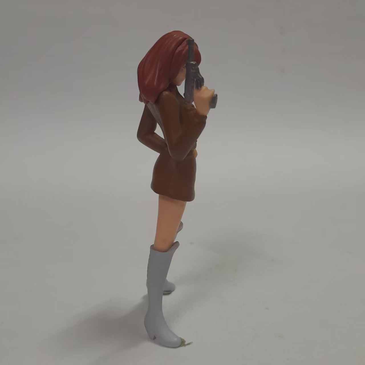 ฟิกเกอร์ 3.5-4นิ้ว มิเนะ ฟูจิโกะ จาก ลูแปงที่3 ขนาดตามรูป มือสองสภาพดี มีรอยบ้าง