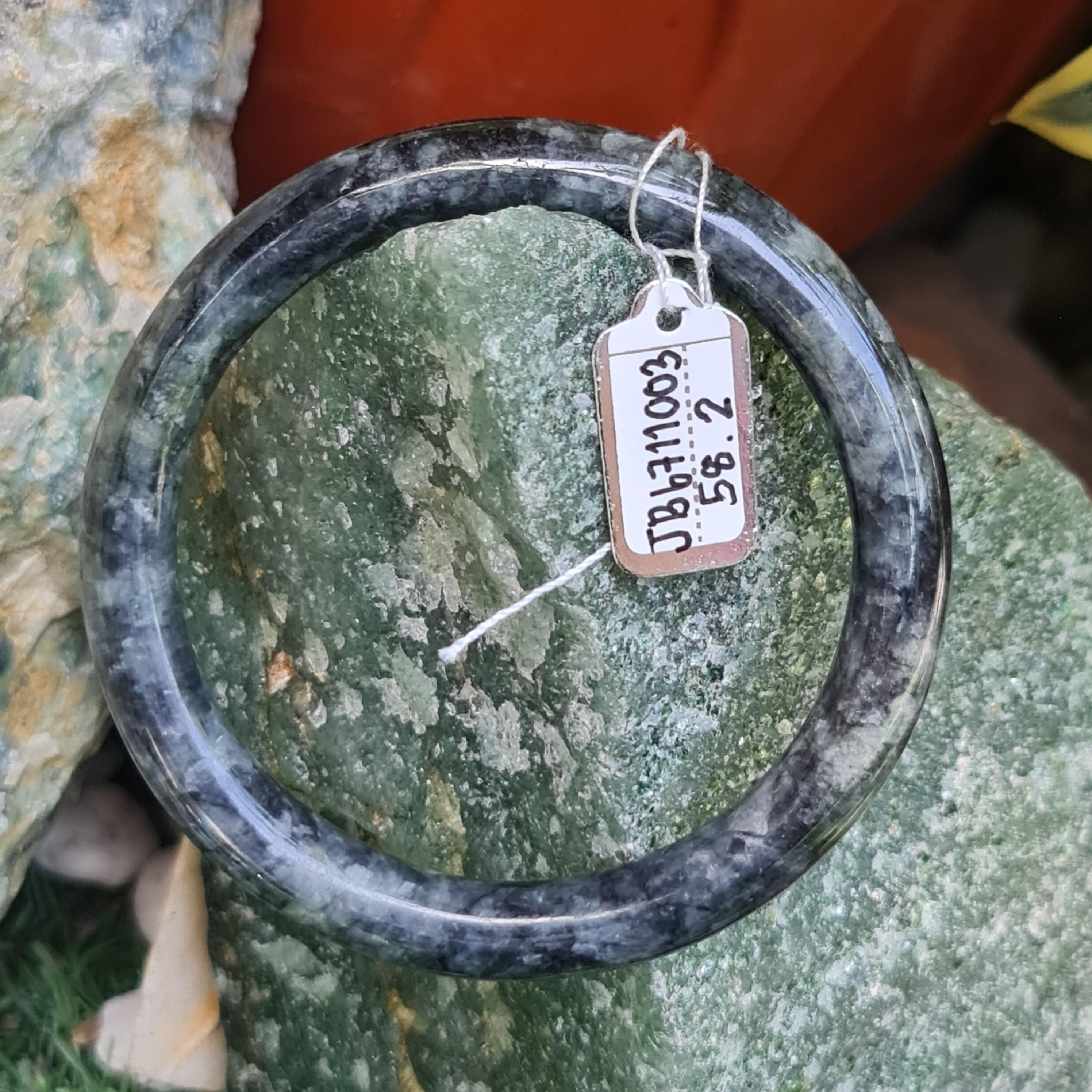 JB6711003 หยก พม่า แท้ Jade กำไลหยก (Jadeite bracelet) พม่า (Myanmar) 58.2 มม.