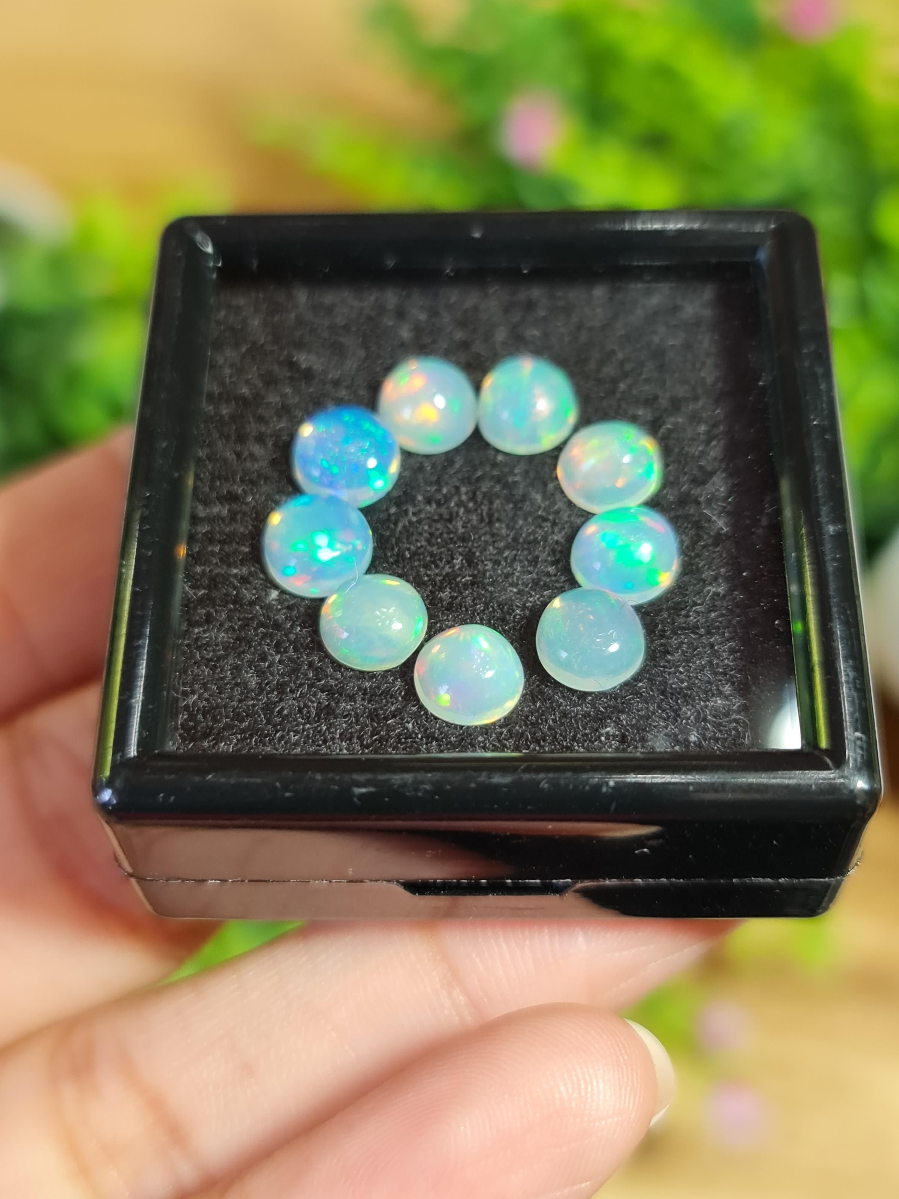 พลอย โอปอล Opal 9 เม็ด (Pcs.) 4.67 กะรัต (Cts.)พลอยแท้ อัญมณีมงคลประจําวันเกิด เครื่องประดับพลอย