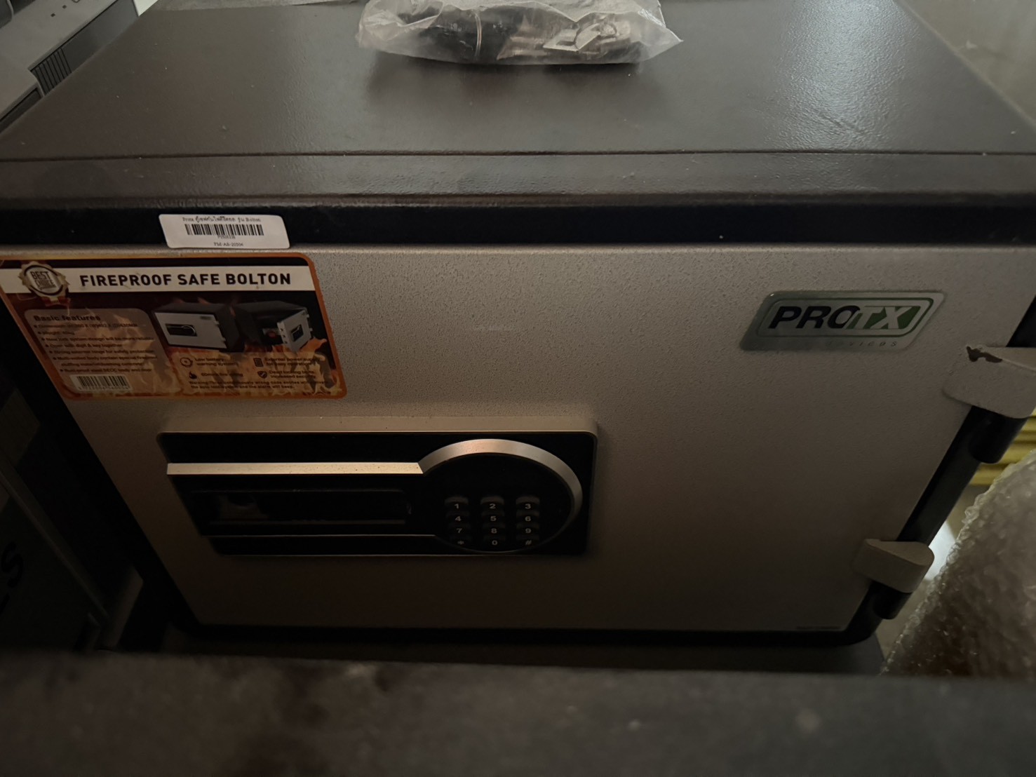 Protx ตู้เซฟกันไฟดิจิตอล รุ่น Bolton