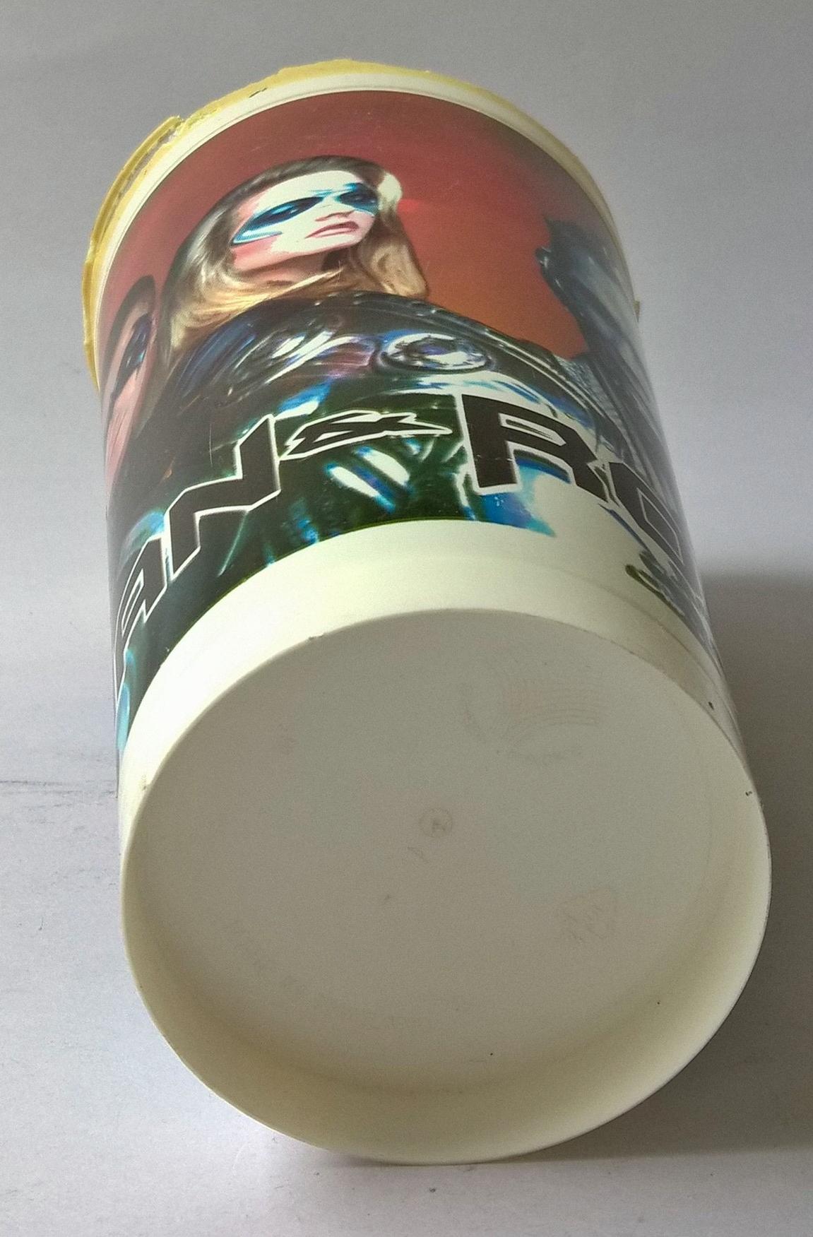 ***ชำรุดตามภาพ แก้วน้ำพลาสติกงานเก่า จากภาพยนต์ "BATMAN&ROBIN" ของสะสมจาก EGV,ชำรุด ตามภาพ