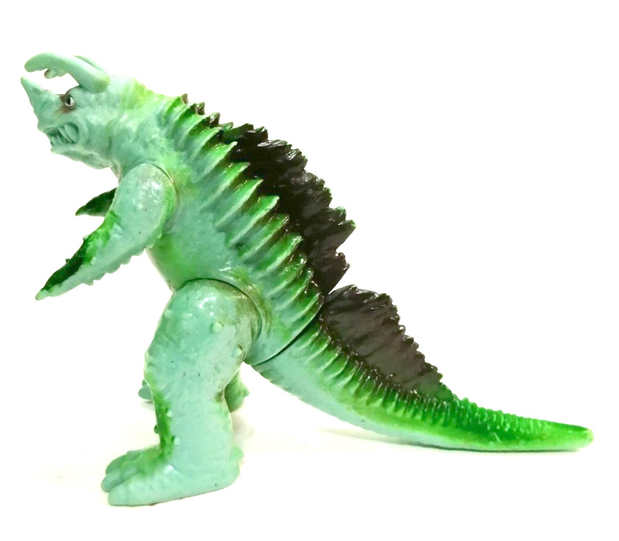 ซอฟ5.5-6นิ้ว สัตว์ประหลาด* มีรอยตำหนิเป็นรอยปากกาที่ใต้ฝ่าเท้า, เนรองก้า bandai kaiju จากภาพยนตร์อุลตร้าแมนคนแรก ตัวนี้เป็นซอฟเก่า ปี 1983 สภาพเก่าเก็บสะสมหายาก เป็นbandai japan