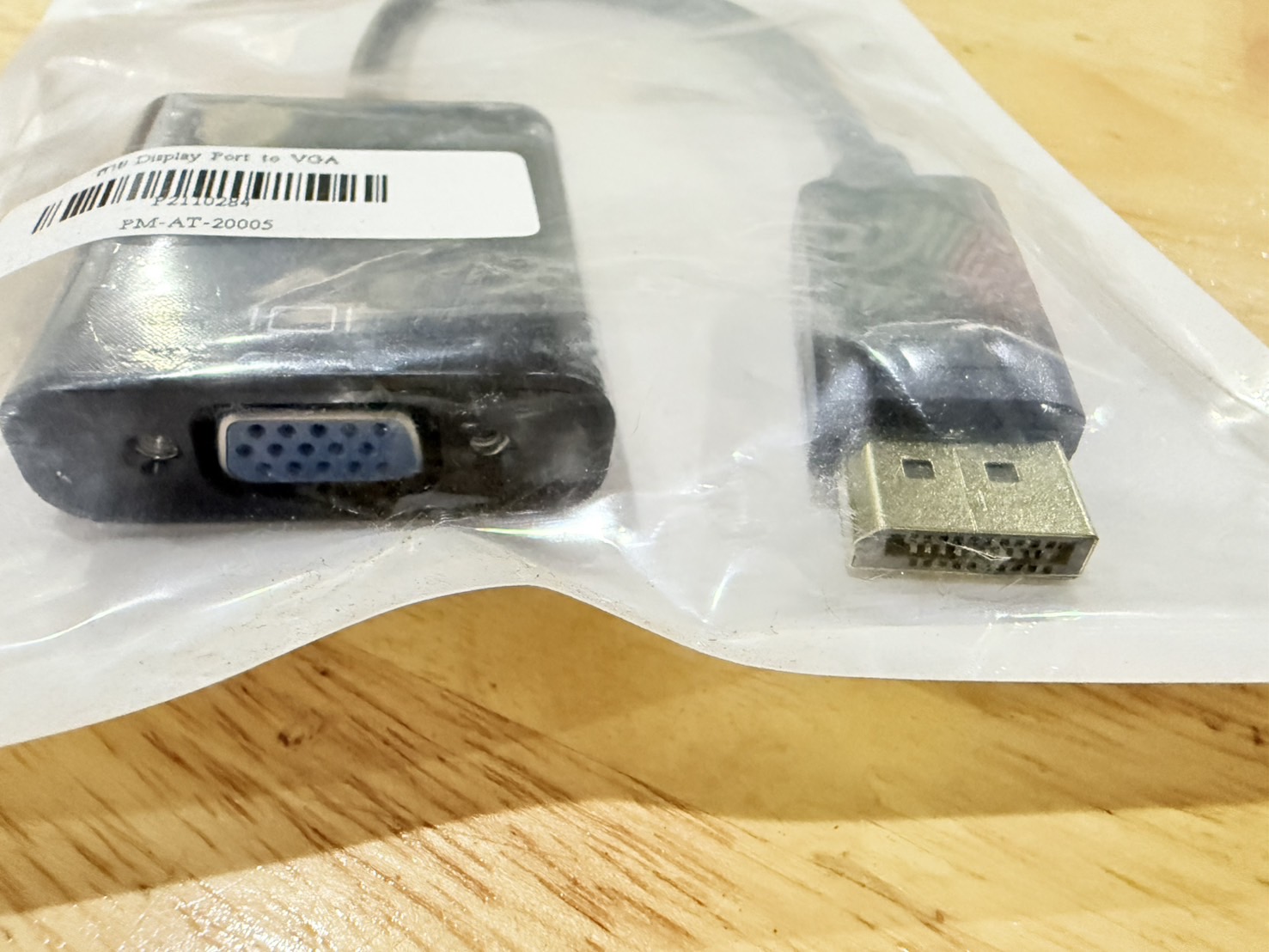 สาย Display Port to VGA มี 39 เส้น