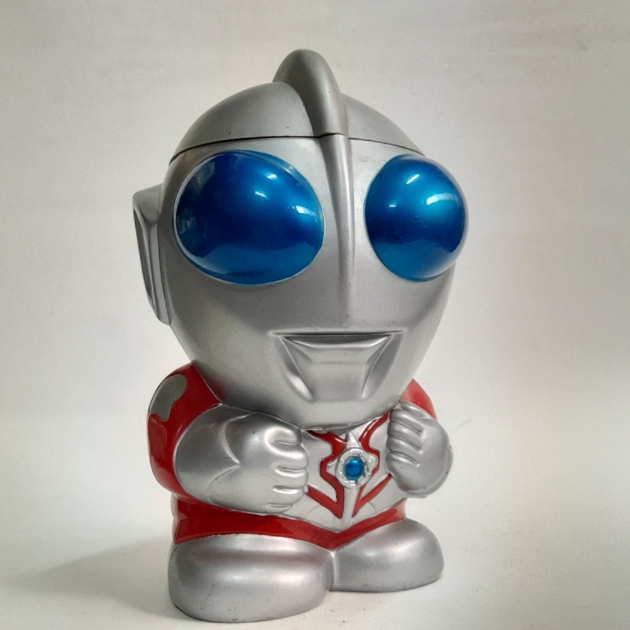 มีหลายภาพ,กระปุกออมสิน อุลตร้าแมนมิลเลนเนียม Ulraman Millenium ,Apext เปิดฝาได้ ของเอเพกซ์ทอยส์ ลิขสิทธิ์แท้ ไชโยฯ ขนาดตามรูป มือสองสภาพดี มีรอยบ้างงานสะสมเก่าเก็บ