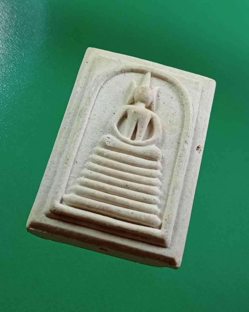 ผ3070 พระสมเด็จ 7 ชั้น รุ่นบำเพ็ญบารมี หลวงพ่อรักษ์ วัดสุทธาวาสวิปัสนา จ.อยุธยา