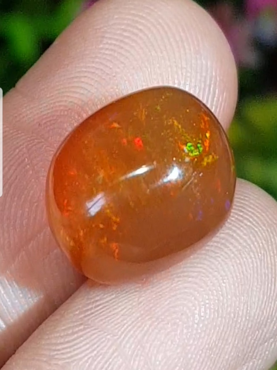 พลอย แบล็ก โอปอล Black Opal 8.93 กะรัต (Cts.) พร้อมใบเซอร์ พลอยแท้ อัญมณีมงคลประจําวันเกิด เครื่องประดับพลอย