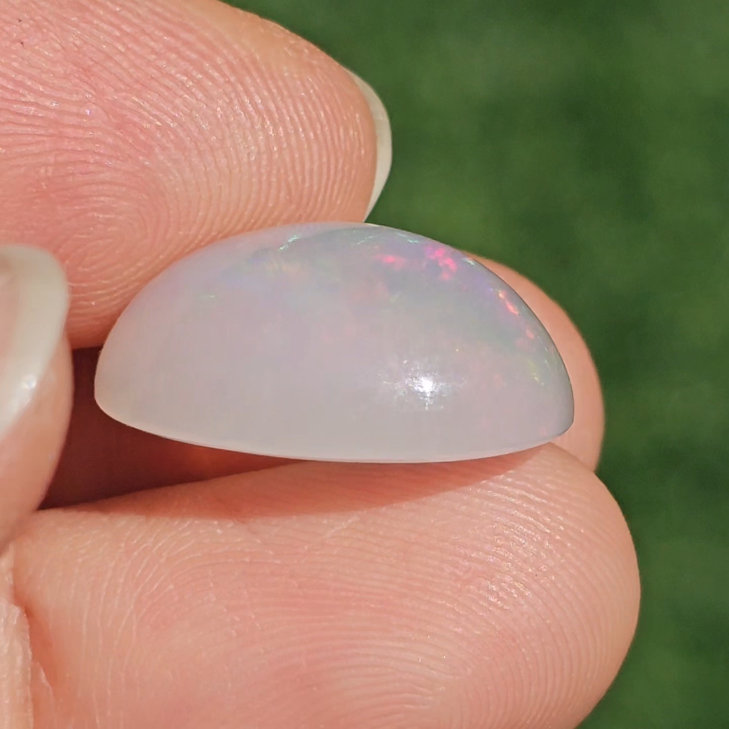 พลอย ไวท์ โอปอล White Opal 12.20 กะรัต (Cts.) พลอยแท้ อัญมณีมงคลประจําวันเกิด เครื่องประดับพลอย