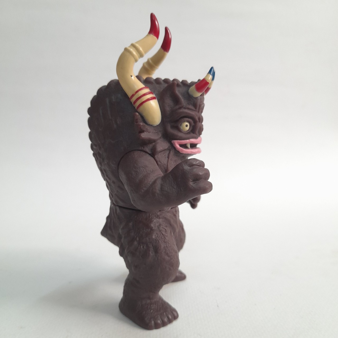 มีหลายภาพ,ซอฟ 5 -5.5นิ้ว มิคลาส หนึ่งใน4 แคปซูลสัตว์หลาด ของอุลตร้าเซเว่น มือสองสภาพดี มีรอยบ้าง