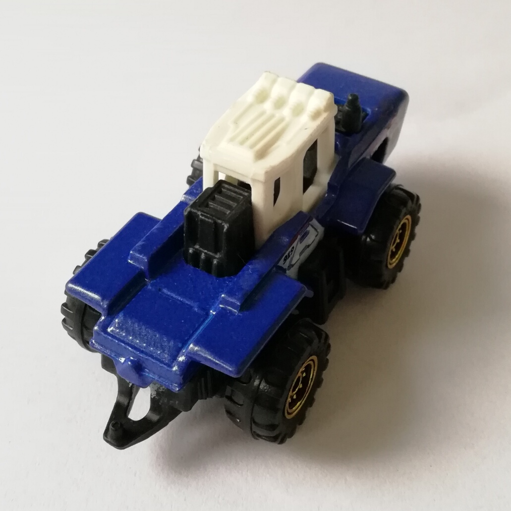 Die Cast car from Matchbox***ไม่มีแพ็ค มีรอยตามภาพ, MB919, 2013 Mattel, 1186 MJ, 1,NL,Acre Maker, BDV73, Made in Thailand โมเดลรถเหล็ก จาก แมทช์บ๊อก ไม่มีแพ็ค