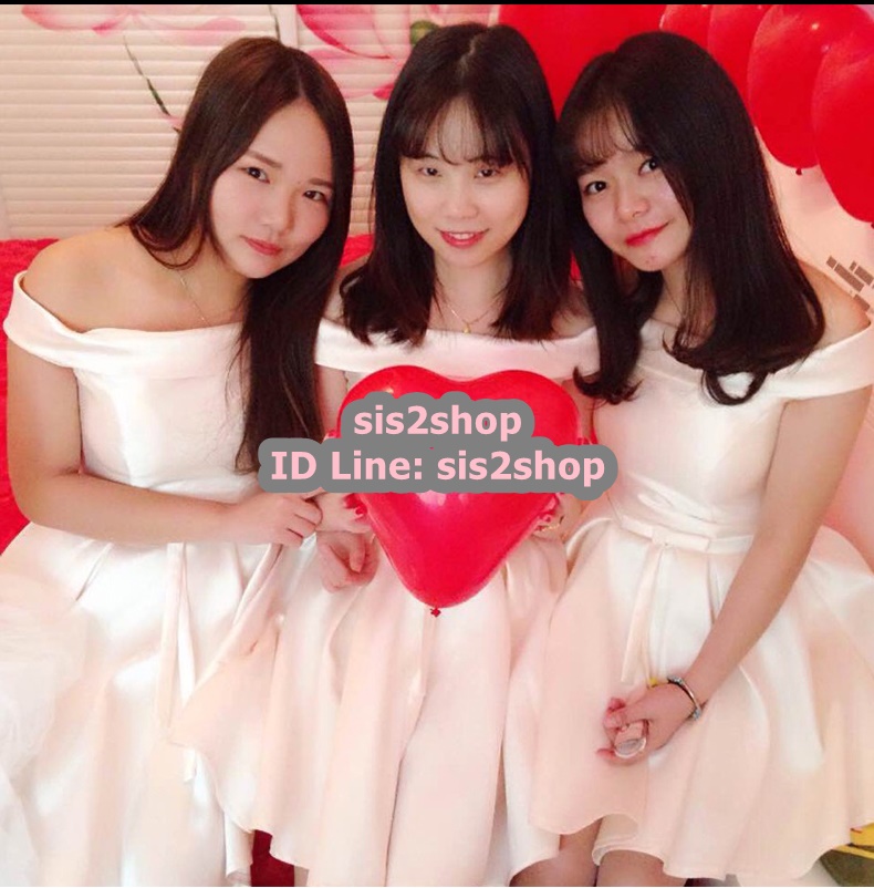 พร้อมส่ง ชุดราตรีสั้น แบบไหล่ปาด สไตล์วินเทจผ้าไหมดัชเชส กระโปรงทรงA แต่งโบว์2ชั้น ช่วงเอว สีครีม Champagne (เชือกผูกหลัง) พร้อมส่ง ชุดราตรีสั้น แบบไหล่ปาด สไตล์วินเทจผ้าไหมดัชเชส กระโปรงทรงA แต่งโบว์2ชั้น ช่วงเอว สีครีม Champagne (เชือกผูกหลัง) พร้อมส่ง