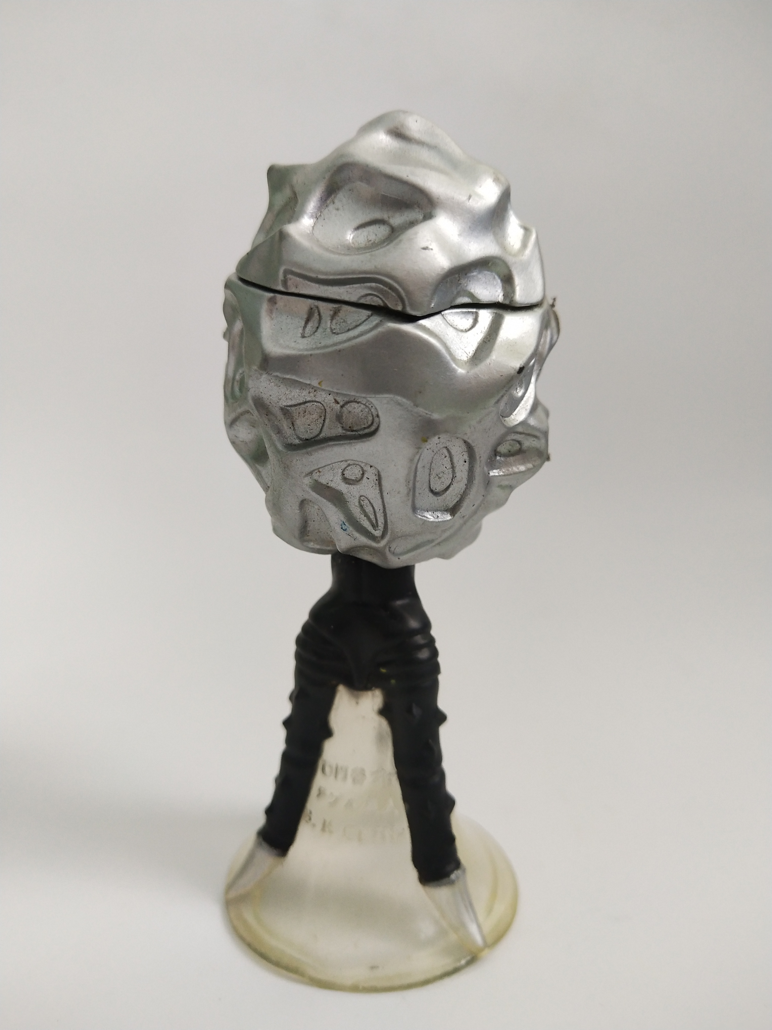 ซอฟ4นิ้ว ขนาดตามรูป หายากไม่พบบ่อย มนุษย์ดาวจิบูล จากอุลตร้าเซเว่น มือสองสภาพดีมีรอยบ้าง