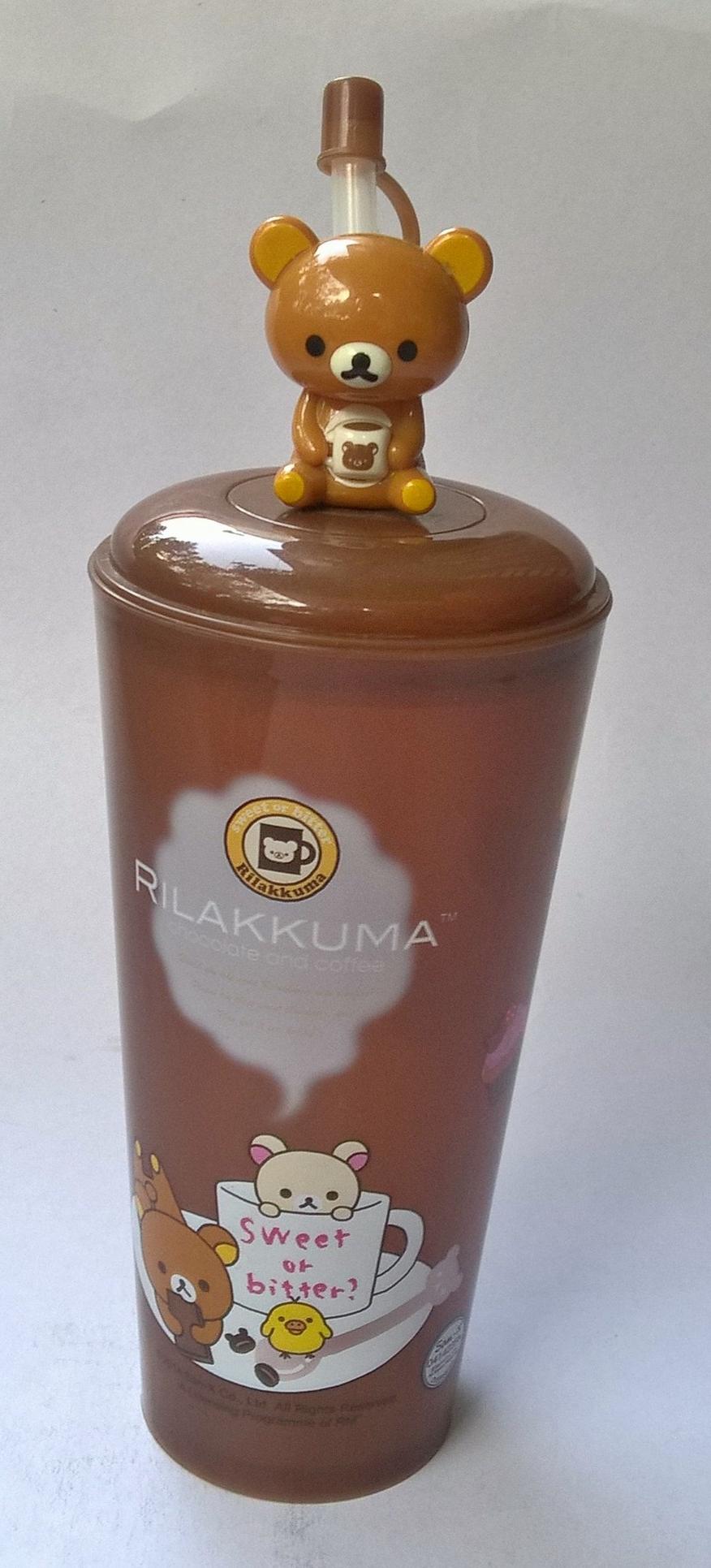 Rilakkuma "แก้วน้ำ ของสะสมจาก 7-11 หมีรีลัคคุมะสีนำ้ตาล เป็นท๊อปเปอร์บนตัวแก้วพิมพ์ลายสีน้ำตาลน่ารัก