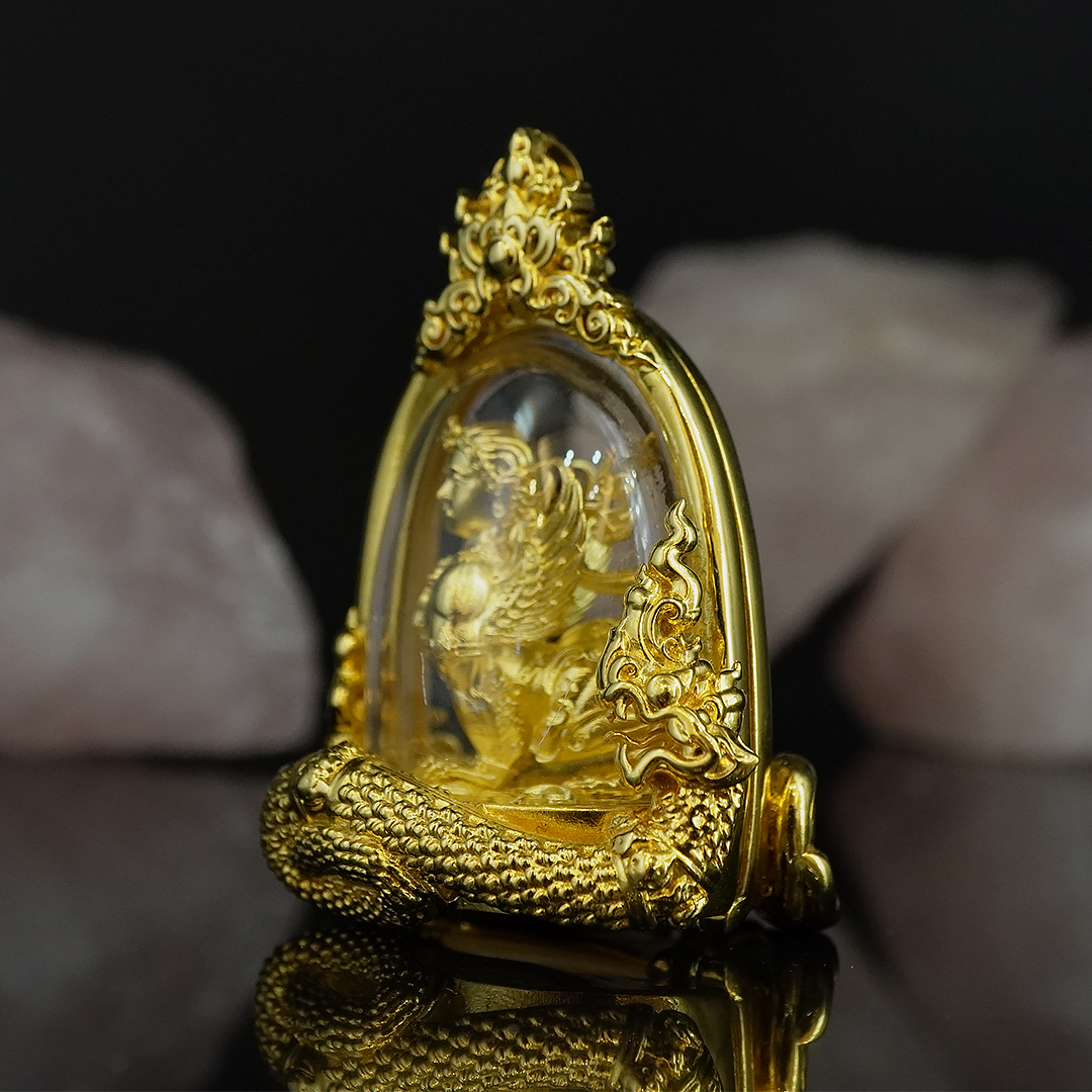 พญาปุริสาทพร้อมเลี่ยมกรอบนาคราช รหัส 3.3 เนื้อบรอนซ์ชุบทอง เลี่ยมเข้ากรอบเนื้อบรอนซ์ชุบทองไมครอน