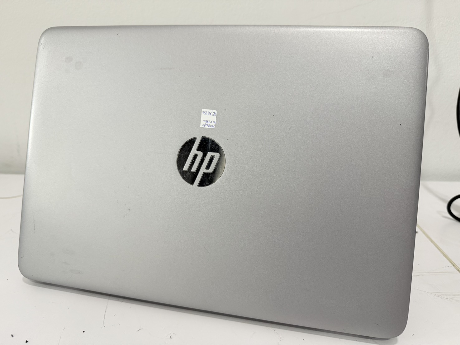 Notebook HP EliteBook 840 G4 (i5-7300U/8GB/M.2 256GB) ไม่มี Adapter แบตเสื่อม จอ Bright ขอบยางเสื่อม