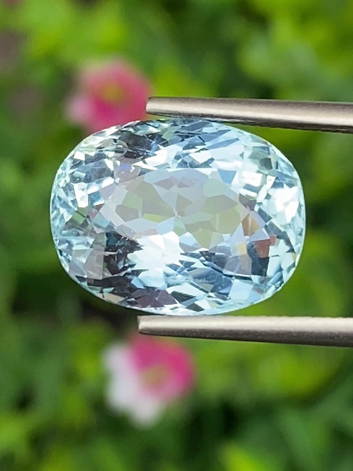 พลอย อความารีน Aquamarine 6.93 กะรัต (Cts.) พร้อมใบเซอร์ พลอยแท้ อัญมณีมงคลประจําวันเกิด เครื่องประดับพลอย