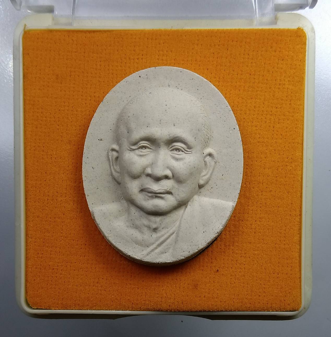 ก116 พระผงรูปเหมือนสมเด็จพระญาณสังวร วัดบวรนิเวศ ปี2552