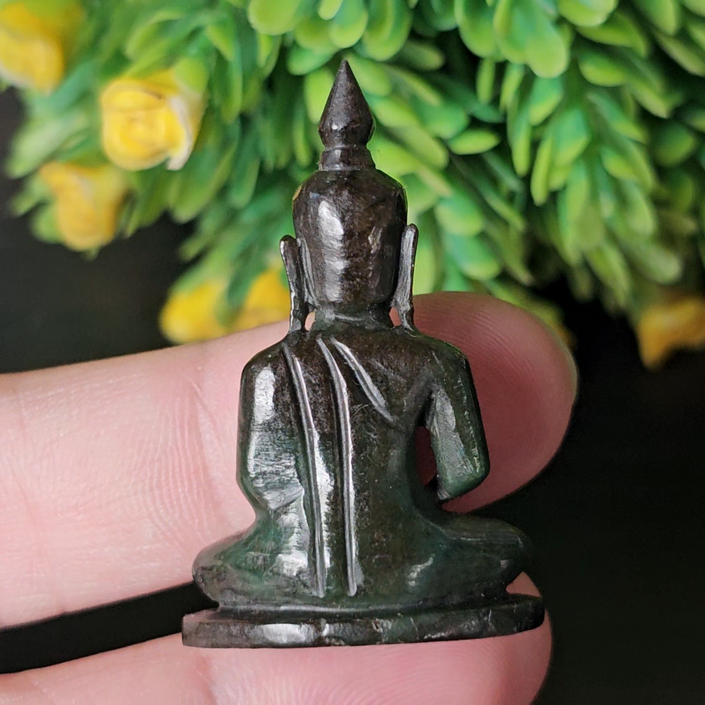 หยกแกะสลัก พระหยกเนฟไฟรต์ (Nephrite jadeite) 63.93 (cts.)