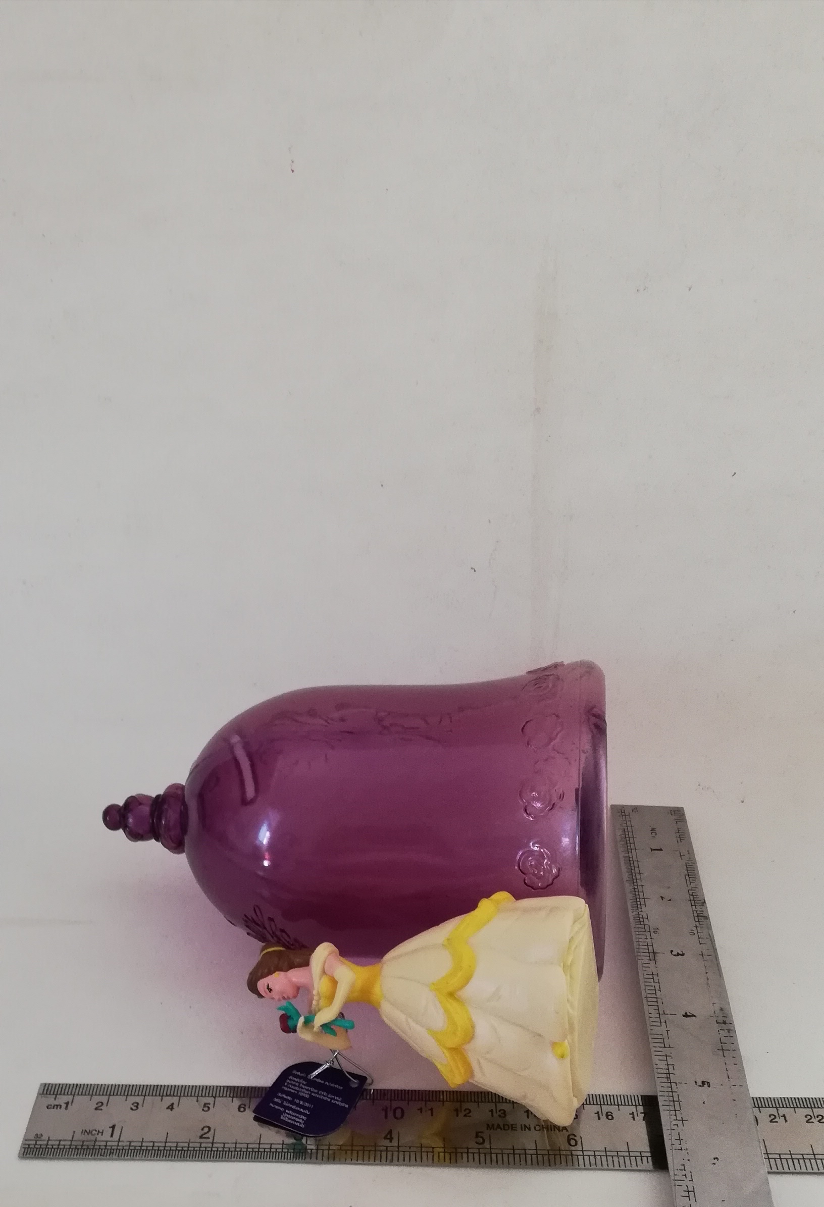 ของสะสมจากธนาคารไทยพานิชย์ เจ้าหญิงแบลล์ Belle, เบล จาก บิวตี้แอนด์เดอะบีสท์ โฉมงามกับเจ้าชายอสูร Beauty and the Beast มีป้าย ดิสนีย์ปริ๊นเซส Disney princess