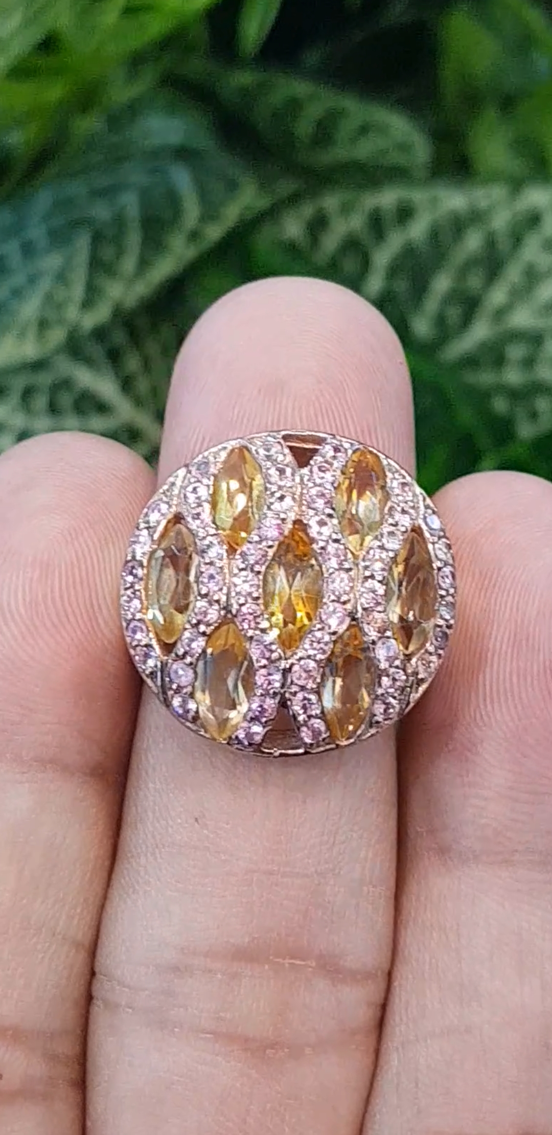 แหวน พลอยซิทรีน Citrine Silver Ring (Size) 55 ตัวเรือนเงิน ชุบทอง ประดับด้วยพิ้งแซฟไฟร์ เพชร CZ คัดคุณภาพ