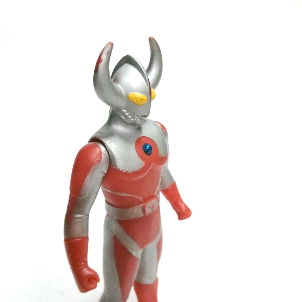 ซอฟ 5.5 นิ้ว ขนาดตามรูป เจ้าพ่ออุลตร้า ซอฟ สภาพดี มีรอยบ้าง