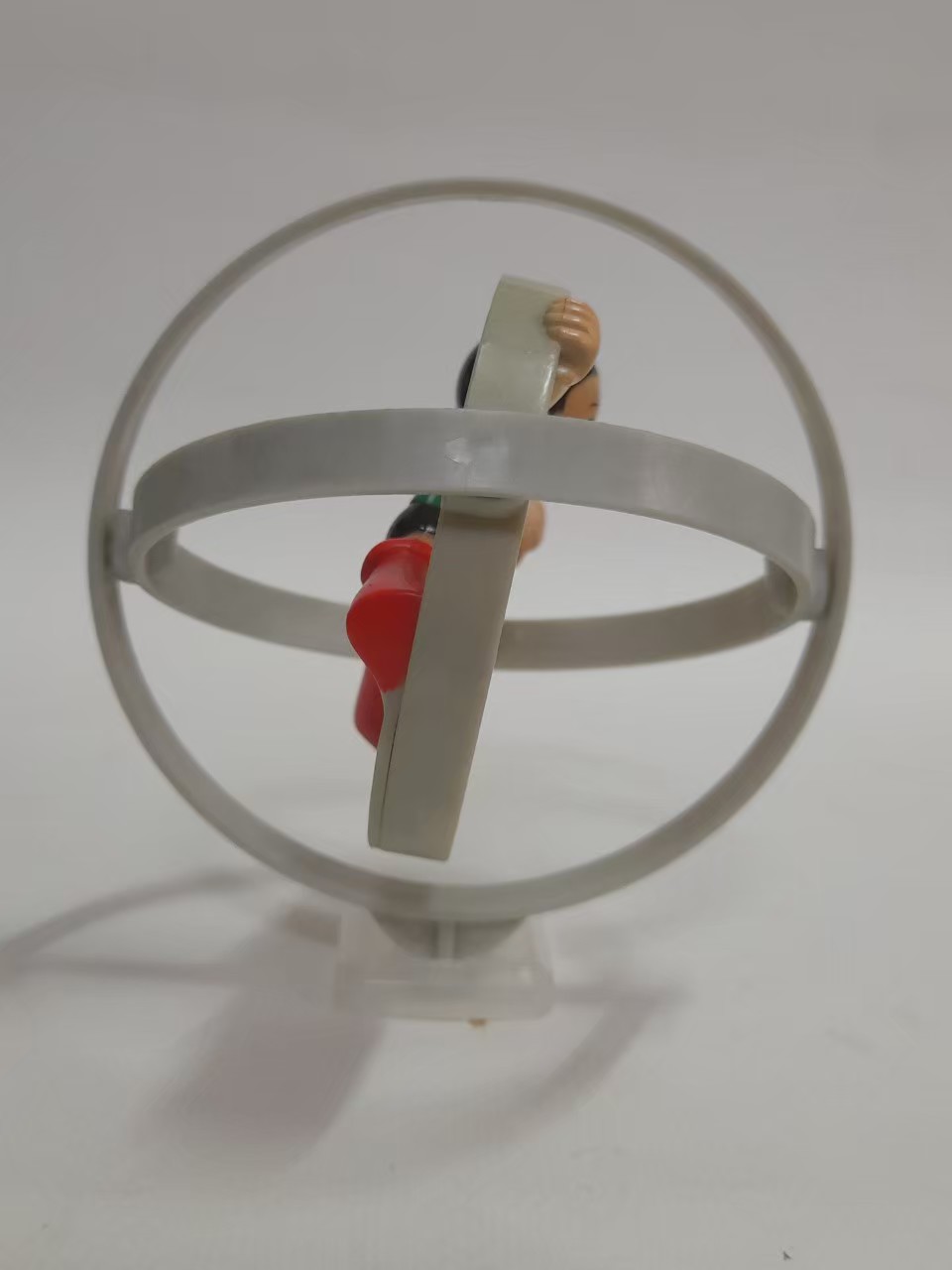 มีหลายภาพ,ฟิกเกอร์ เจ้าหนูปรมาณู อะตอม ฐานโม ตั้งได้ เล่นได้ปกติ มือสอง