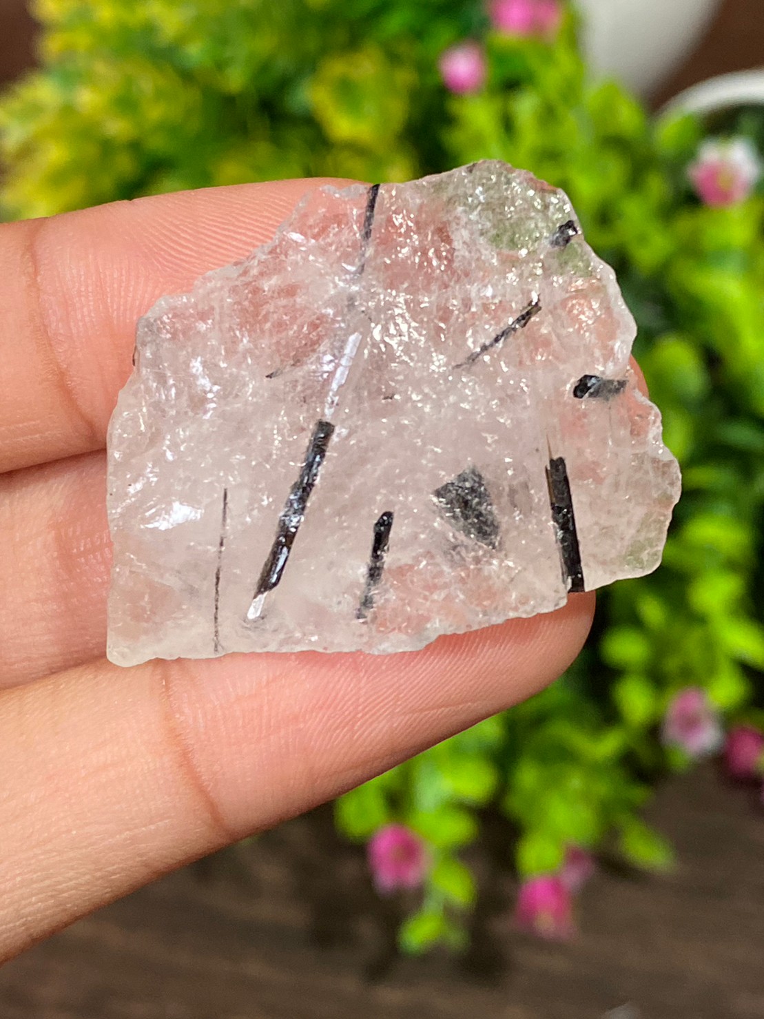 ก้อน ไหมดำ ควอตซ์ แก้วขนเหล็ก Black Rutilated Quartz Rough 54.16 กะรัต Cts. พลอยแท้ อัญมณีมงคลประจําวันเกิด เครื่องประดับพลอย