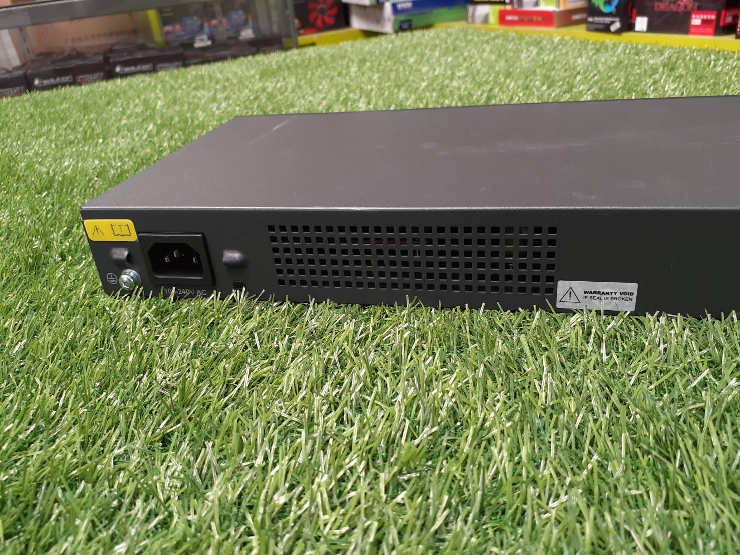 Hewlett Packard Enterprise 1420-24G-2SFP Unmanaged L2 Gigabit Ethernet (10/100/1000)