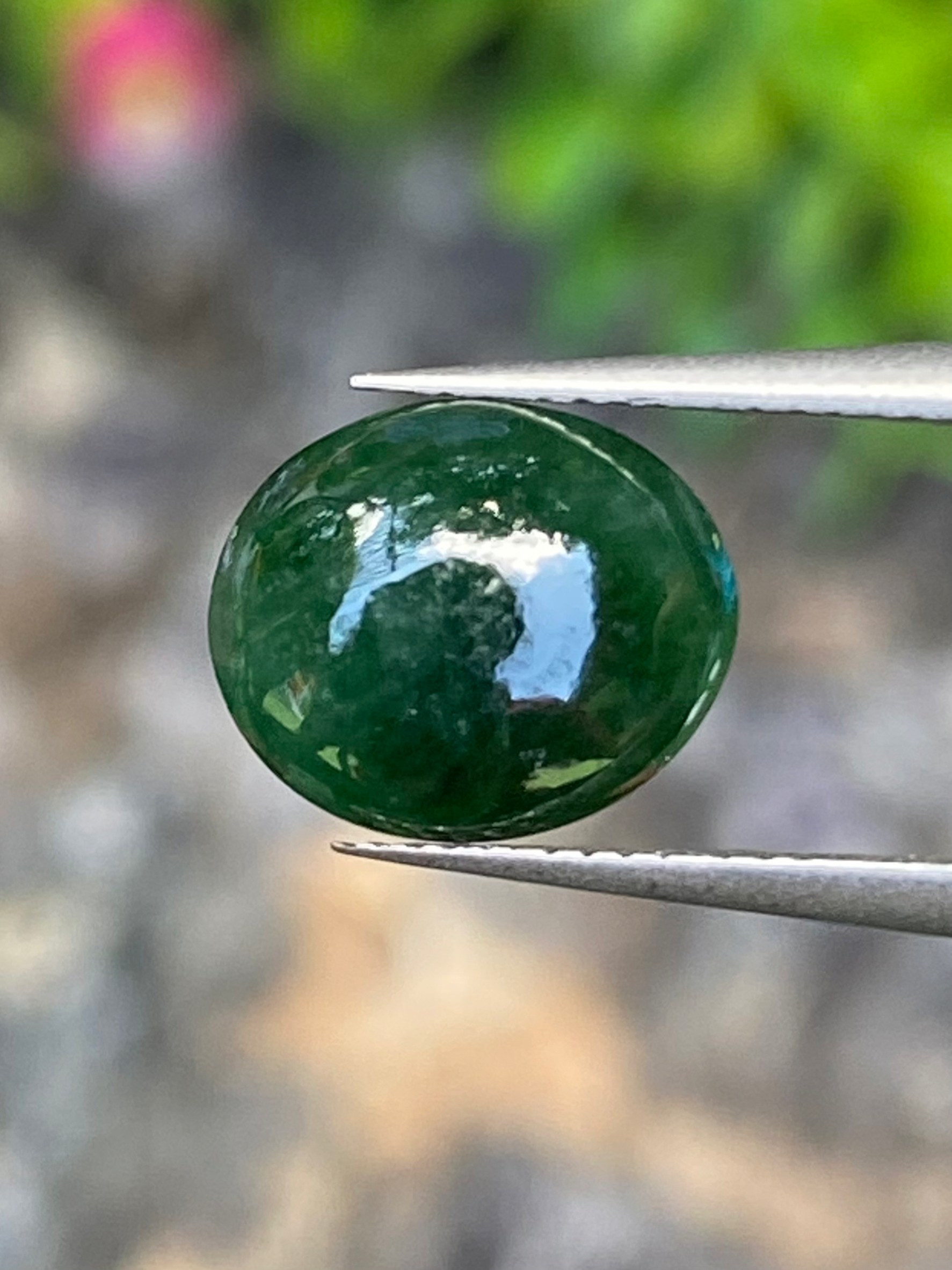 หยกพม่าเจียรนัย (Burmese jade ) 2.55 กะรัต หยกแท้ อัญมณีมงคลประจําวันเกิด เครื่องประดับหยก