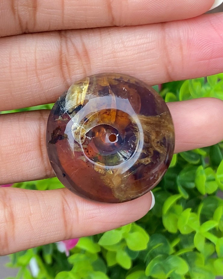 อำพัน พม่า แกะสลักรูป Bi-disc Burmese Amber 31.98 กะรัต อัญมณีมงคลประจําวันเกิด เครื่องประดับพลอย