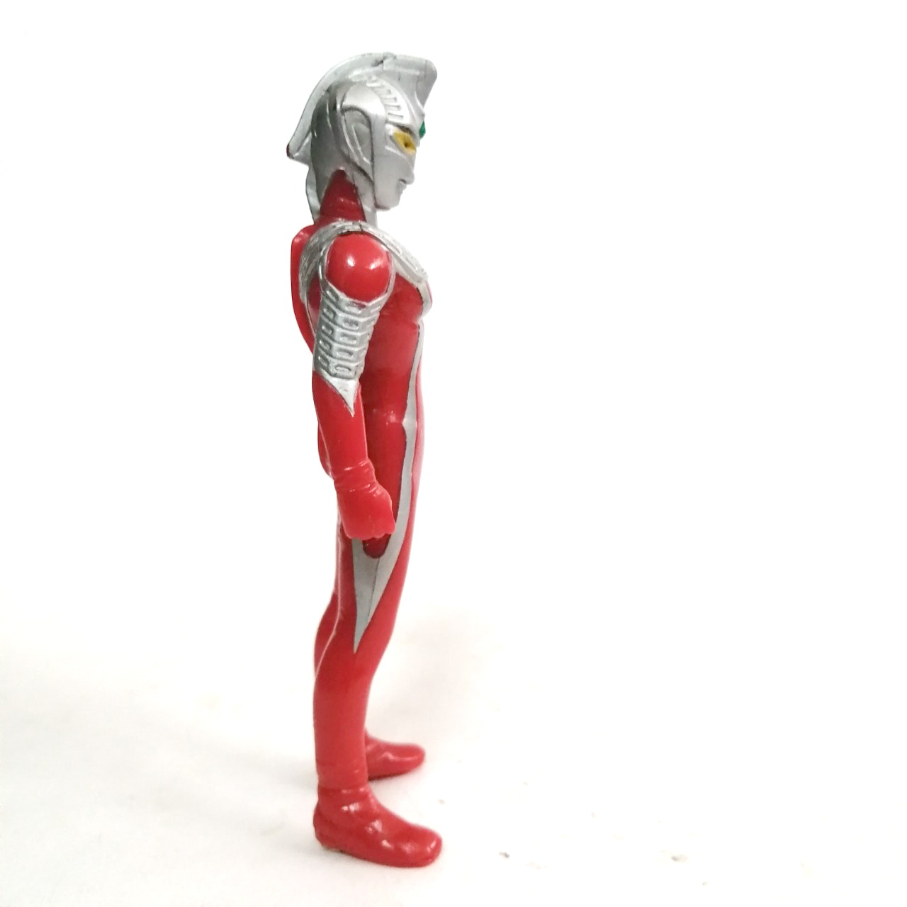 งานยางตัน HD อุลตร้าเซเว่น ทูวัน คูหู อุลตร้าแมน เนออส สภาพดี มีรอยบ้าง