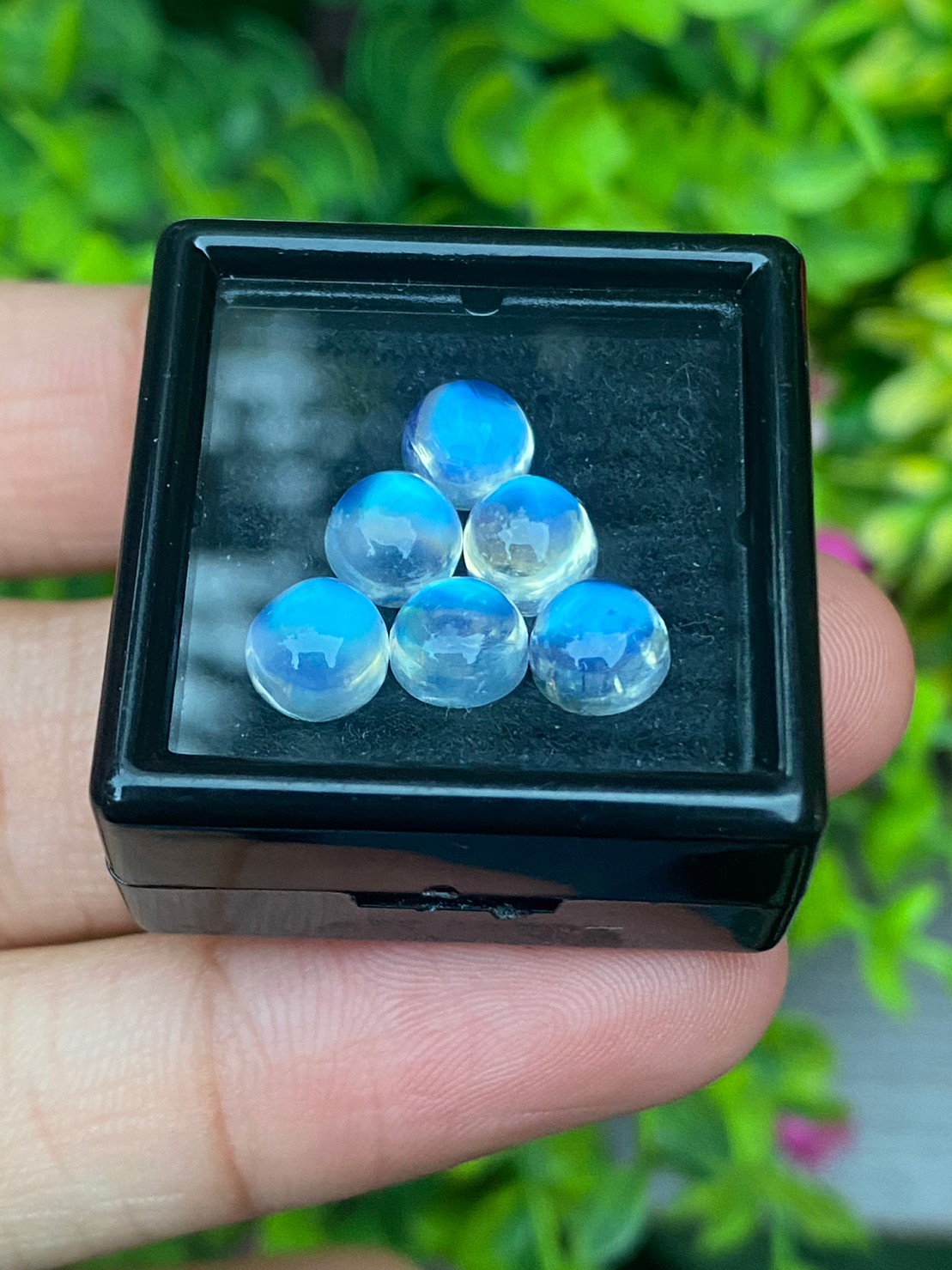 พลอย มุกดาหาร เรนโบว์ มูนสโตน Rainbow Moonstone 7.20 กะรัต 6 เม็ด พลอยแท้ อัญมณีมงคลประจําวันเกิด เครื่องประดับพลอย