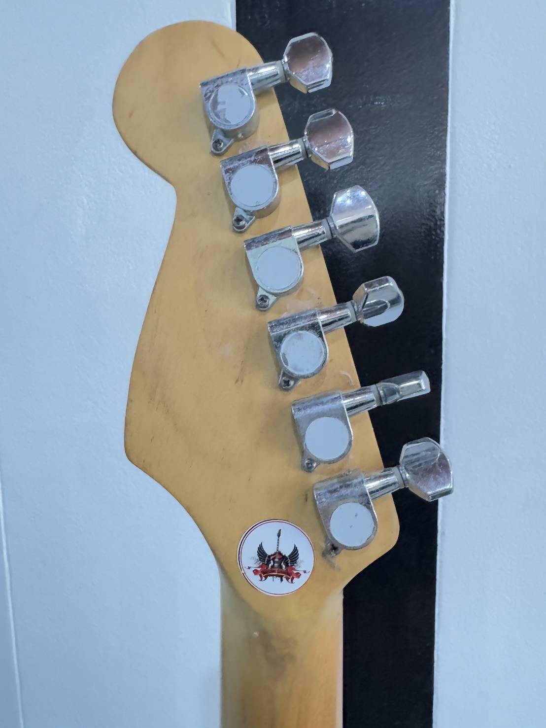 Electric Guitar Kazuki Newcomer ST สี Nutural **สายขาด