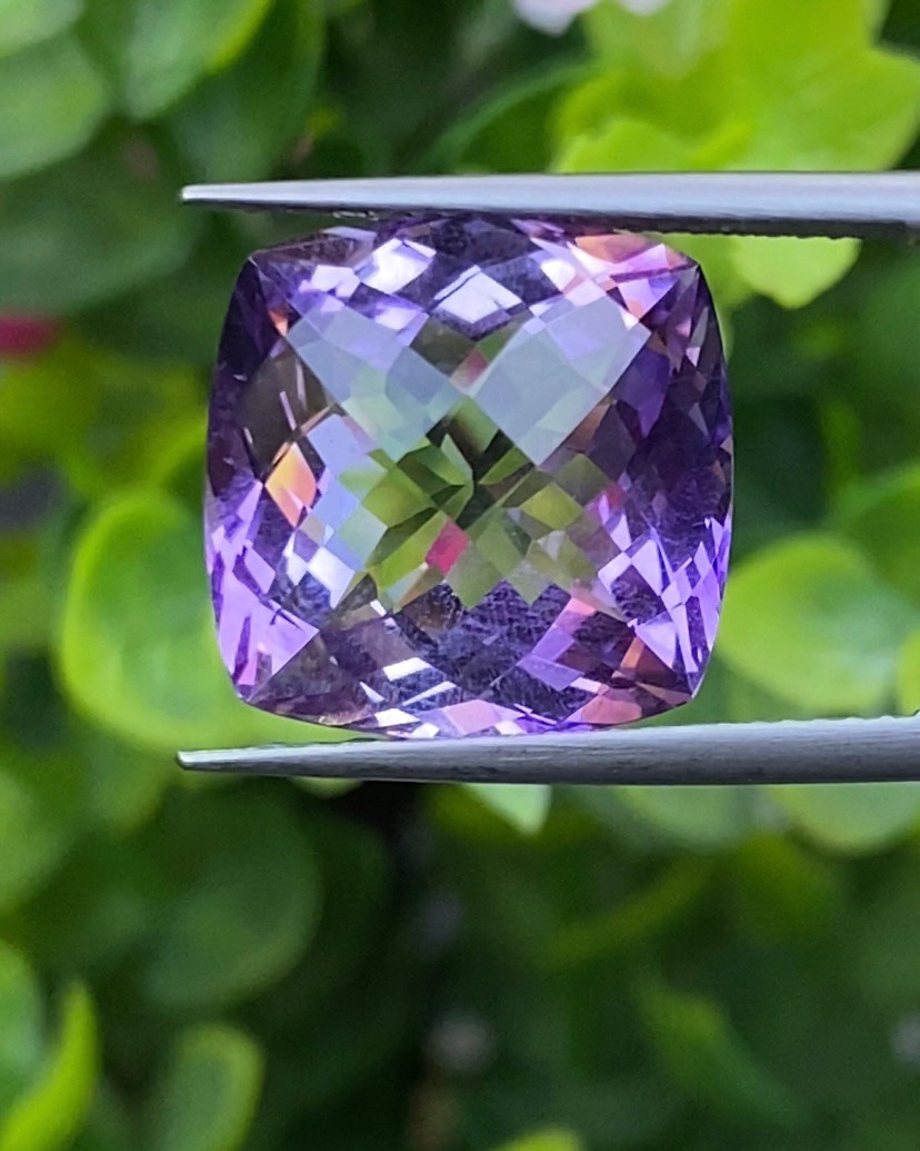 พลอย อเมทิส Amethyst 9.75 กะรัต (Cts.) พลอยแท้ อัญมณีมงคลประจําวันเกิด เครื่องประดับพลอย