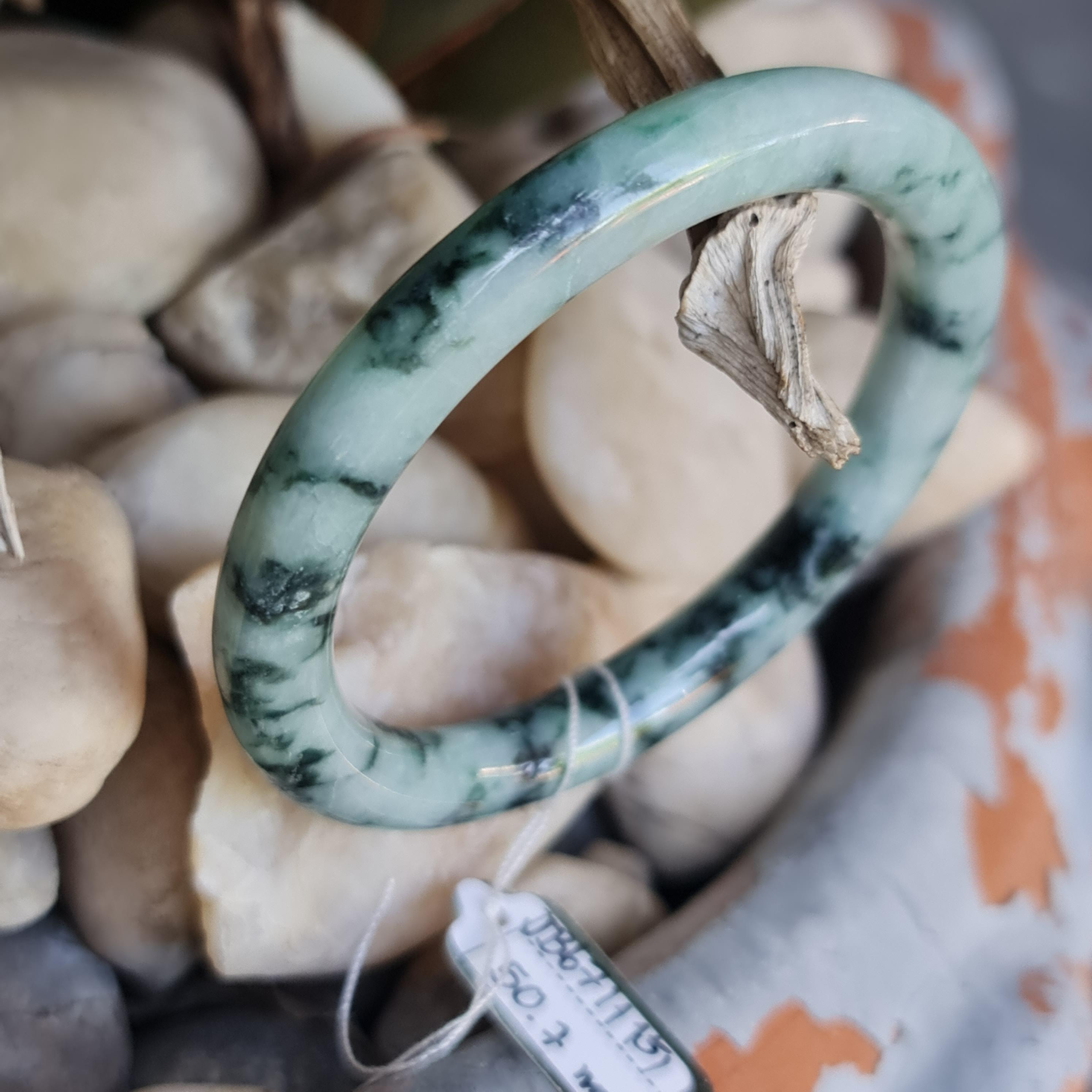 JB6711151 หยก พม่า แท้ Jade กำไลหยก 50.7 มม. (Jadeite bracelet) พม่า (Myanmar)