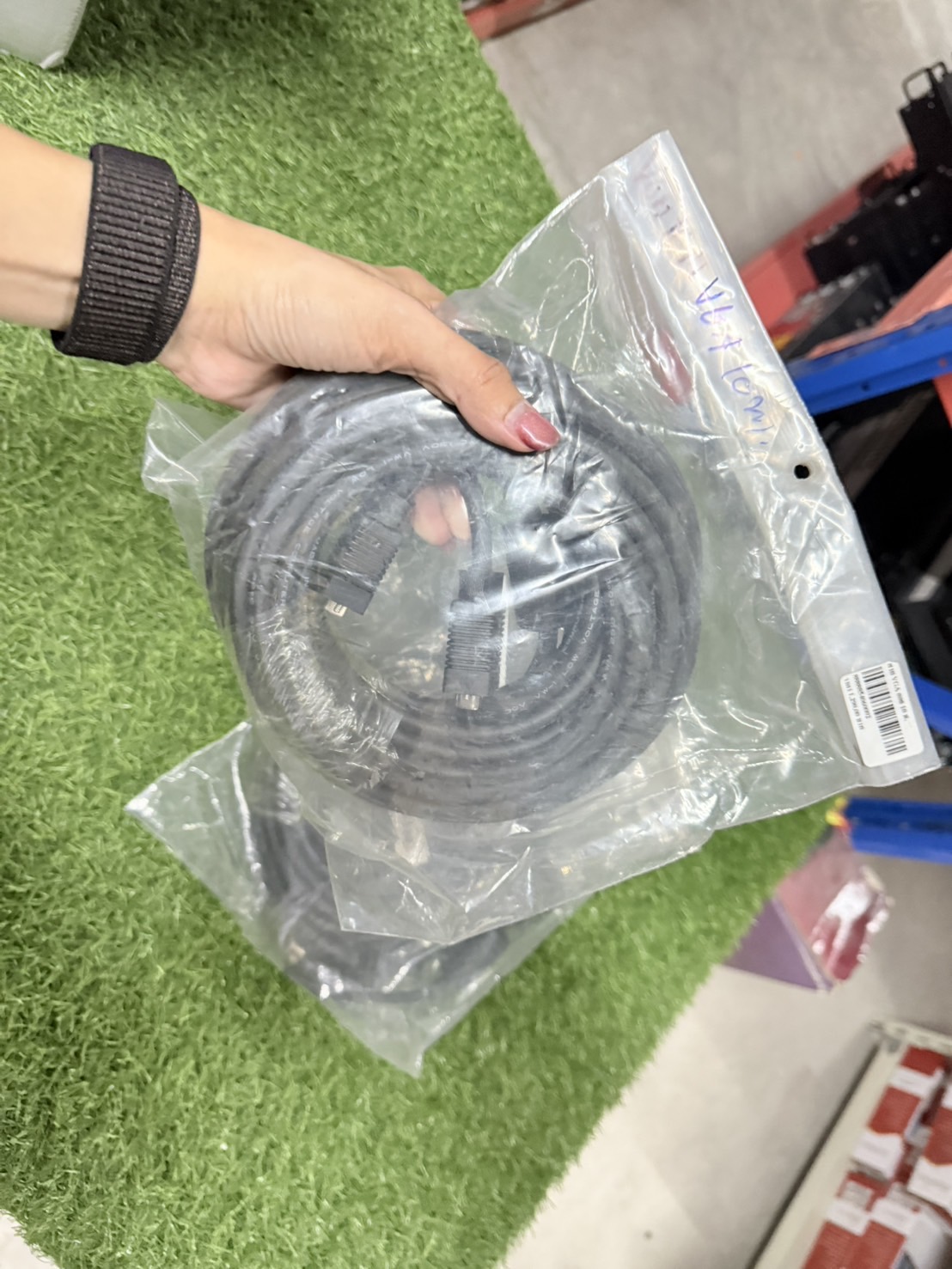 สายไฟ VGA ออก 10M ยาวมากก มี 8 เส้น