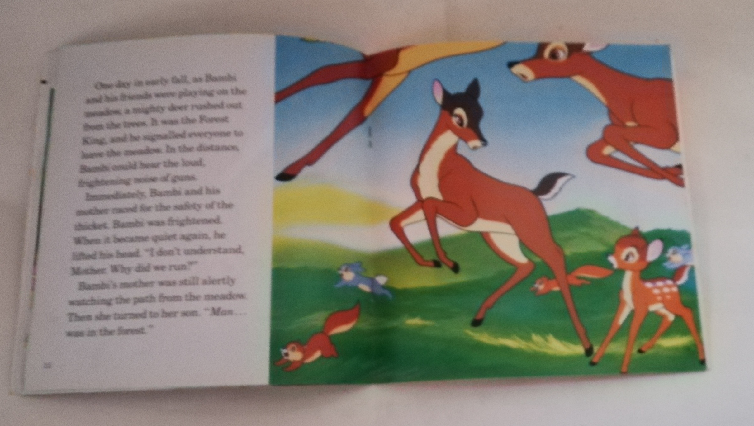 หนังสือนิทานภาษาอังกฤษจาก Disney แบมบี้ Bambi เล่มเล็ก ขนาด ประมาณ 7*7นิ้ว (เฉพาะหนังสือ ไม่มีเทปคลาสเซ็ท)