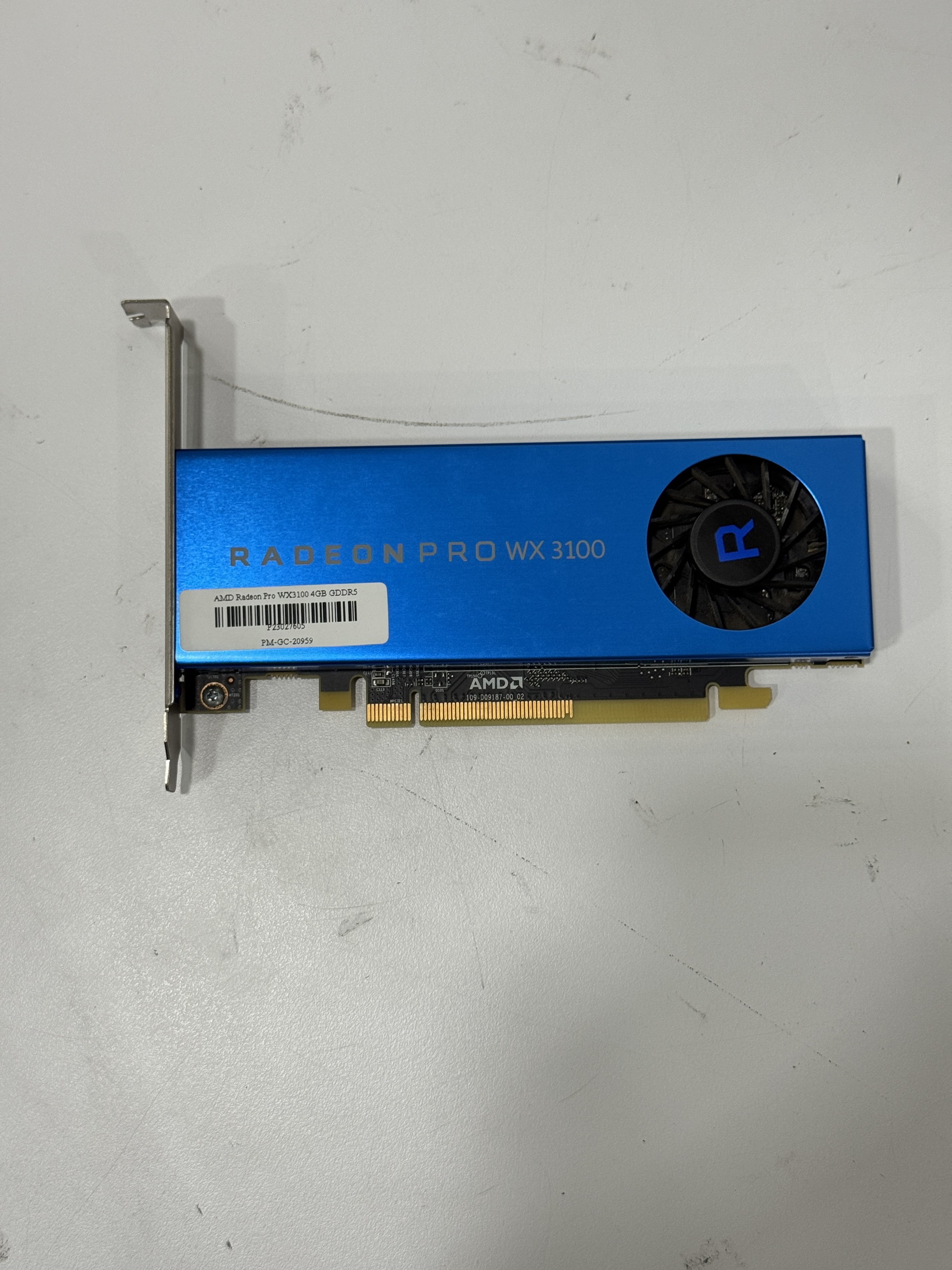 Graphic Card AMD Radeon Pro WX3100 4GB GDDR5 กราฟิกการ์ดมือสองสภาพดี