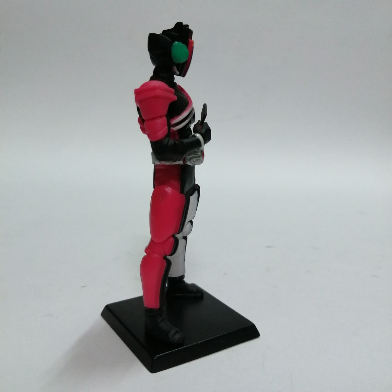 กาชาปอง ไรเดอร์คีเคท ยืนฐาน งานเก่าสภาพดี ชิ้นส่วนครบ